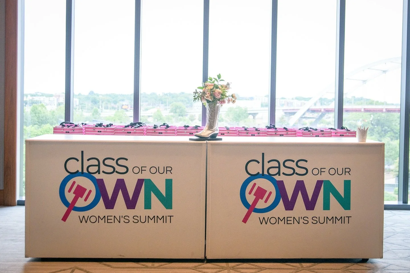 where do we even start with this one? 🤠🪩💄⚖️

we had the pleasure of planning a powerhouse summit for a dynamic group of women attorneys, and let&rsquo;s just say - they bring the brains AND the fun! a jam packed three days with amazing speakers &a