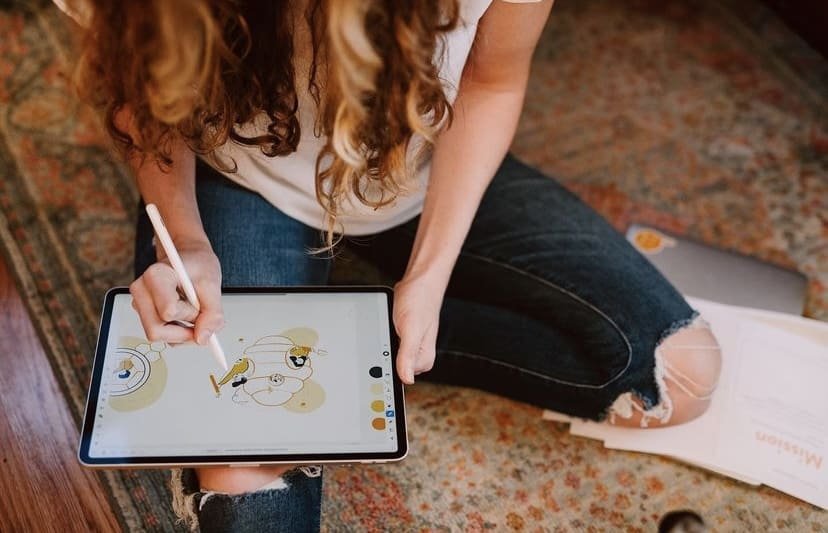 4 Important Questions to Ask a Graphic Designer Before Hiring Them