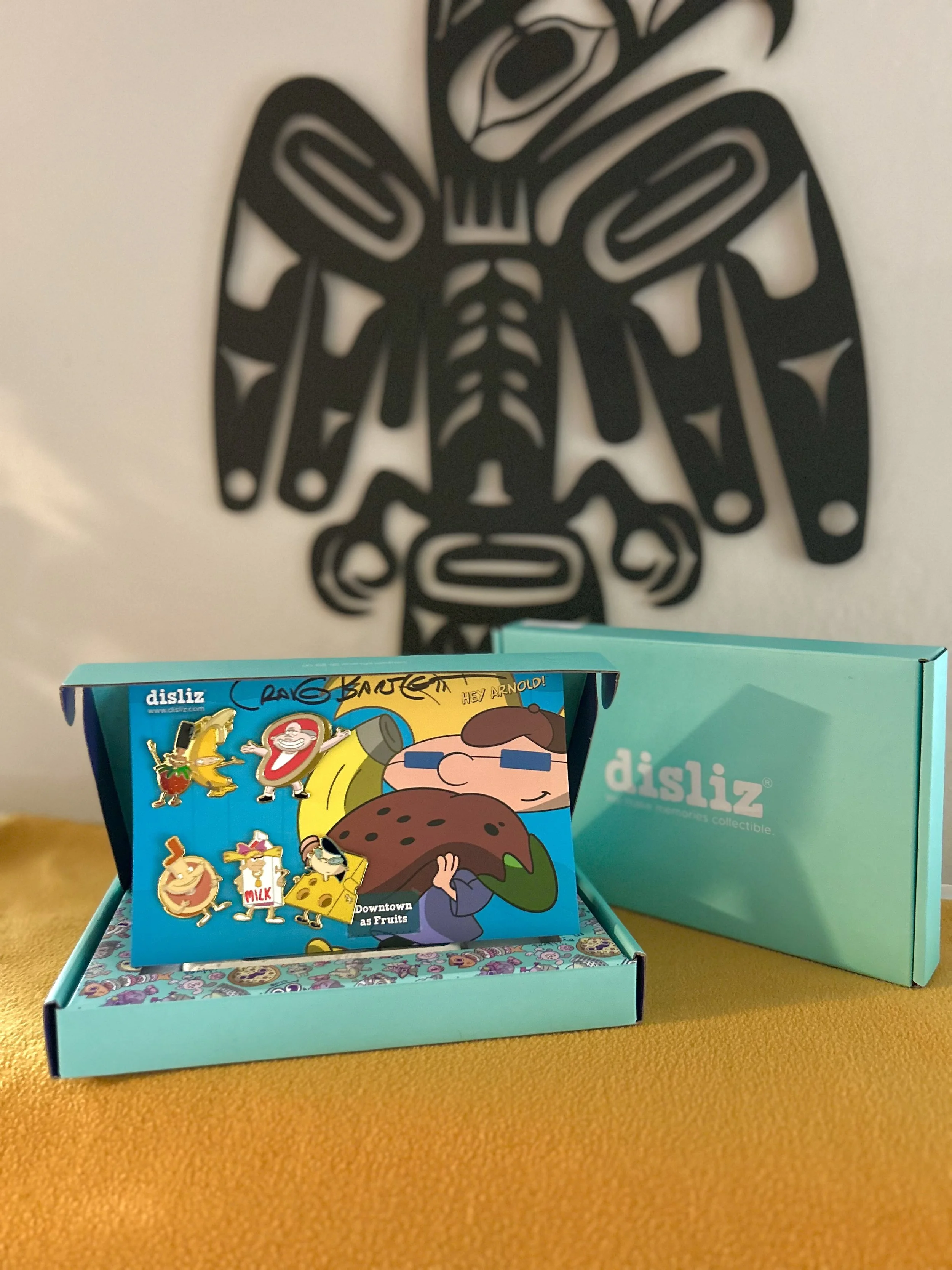 Autographed 5 Pin Set by Disliz