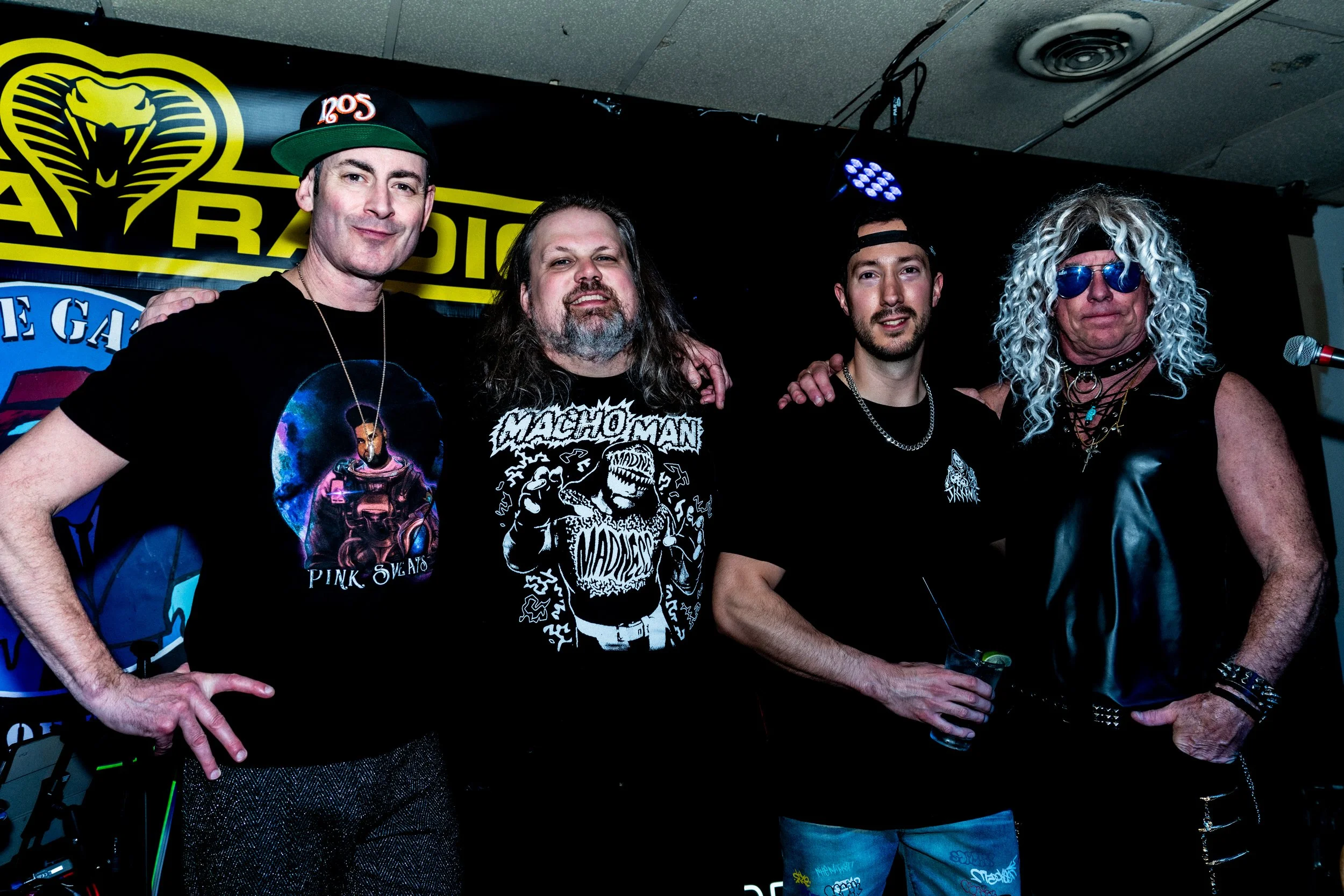 Cobra Radio band pics-3.jpg