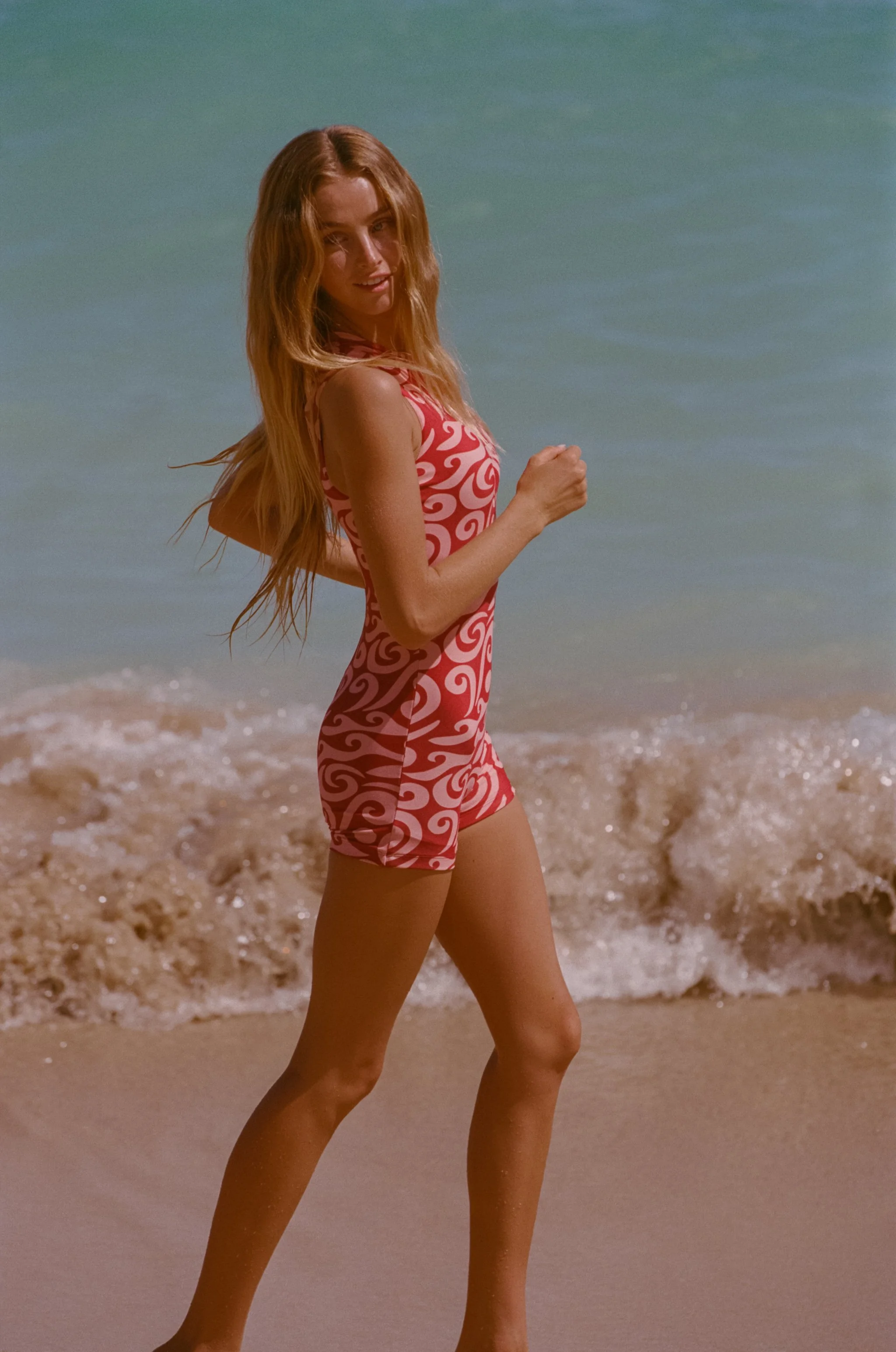 ABYSSE_SUMMER-26_WAIKIKI_22456-6-0025.jpg