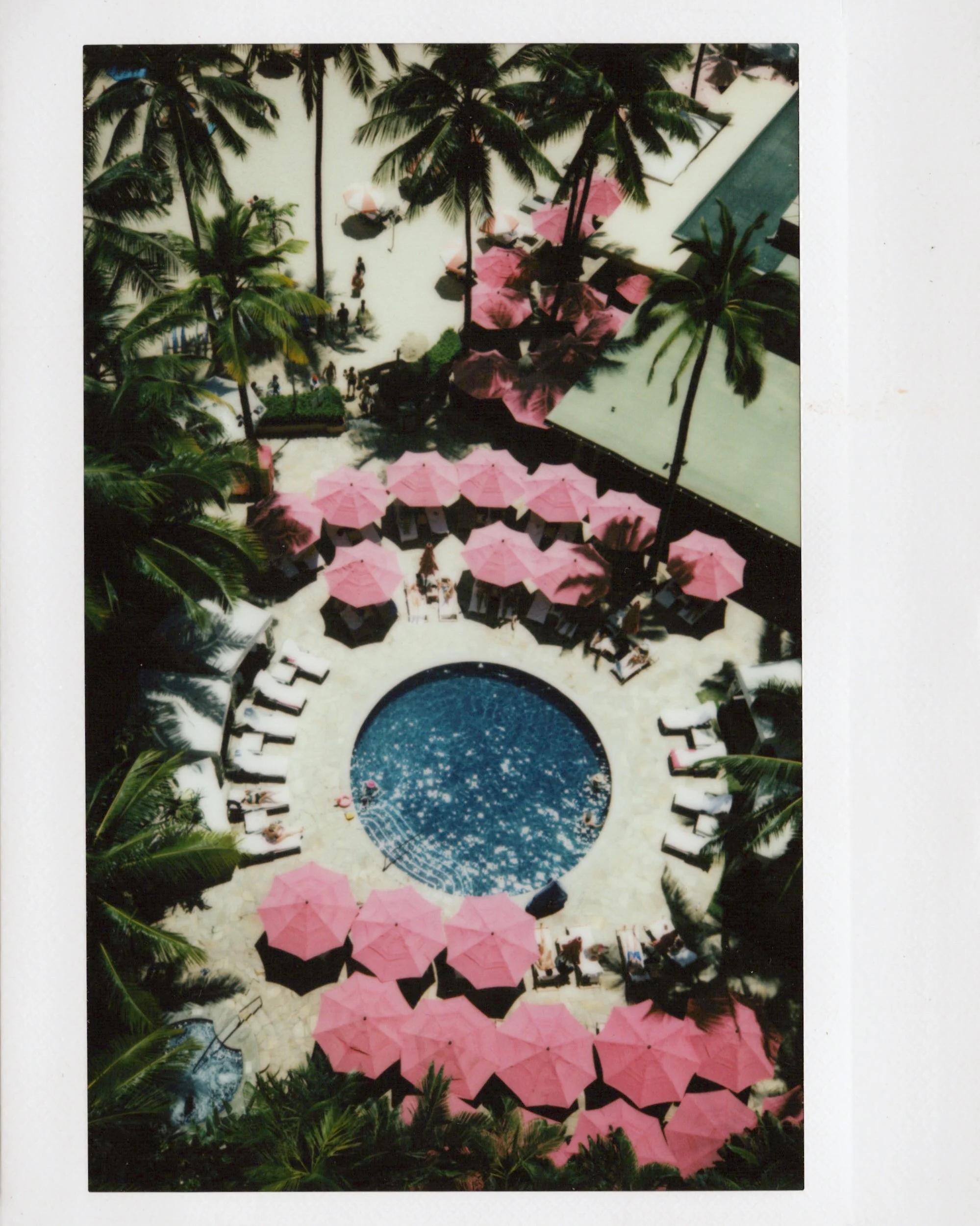 Day906368_0007.jpg