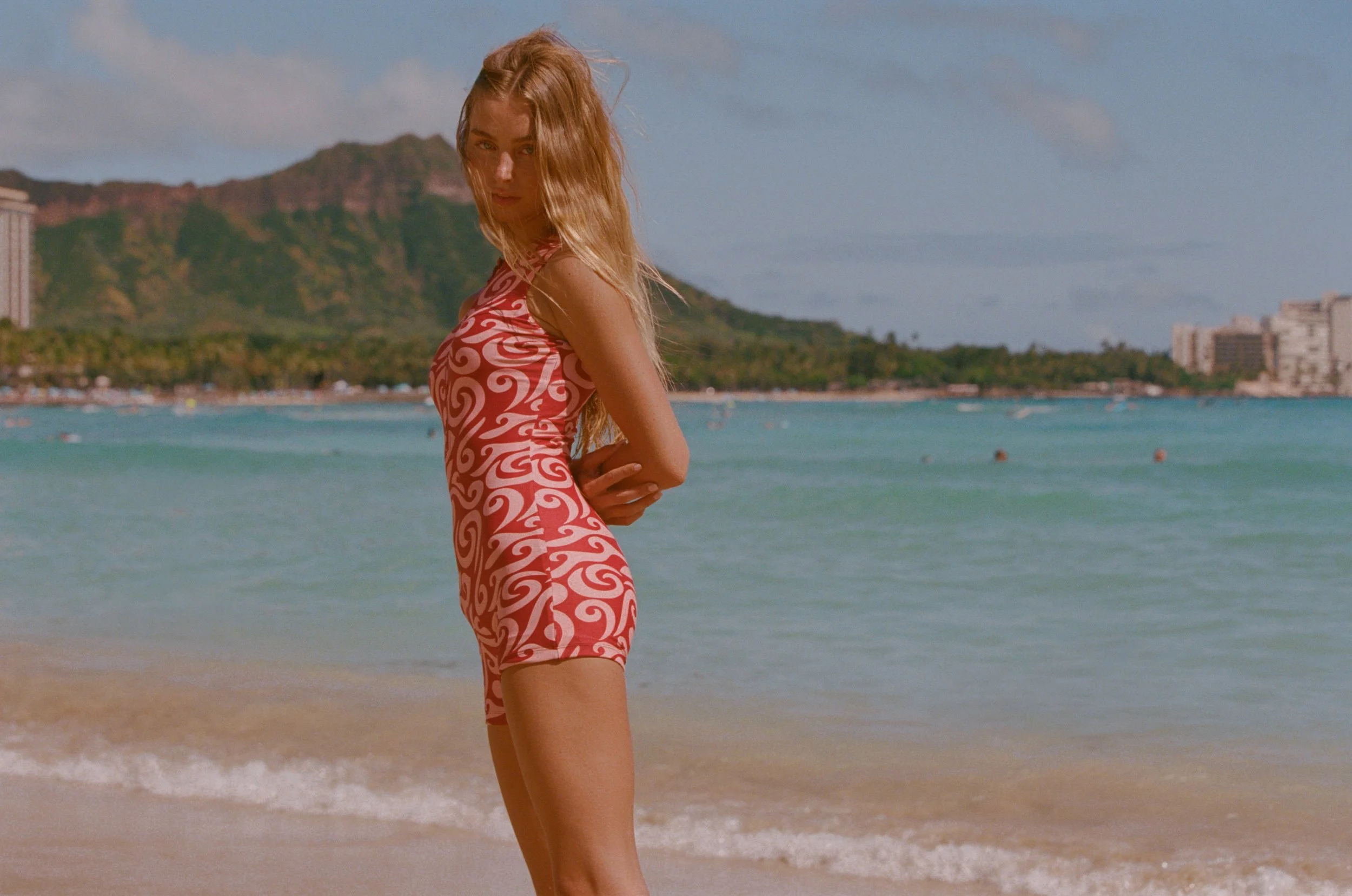 ABYSSE_SUMMER-26_WAIKIKI_22456-6-0019.jpg