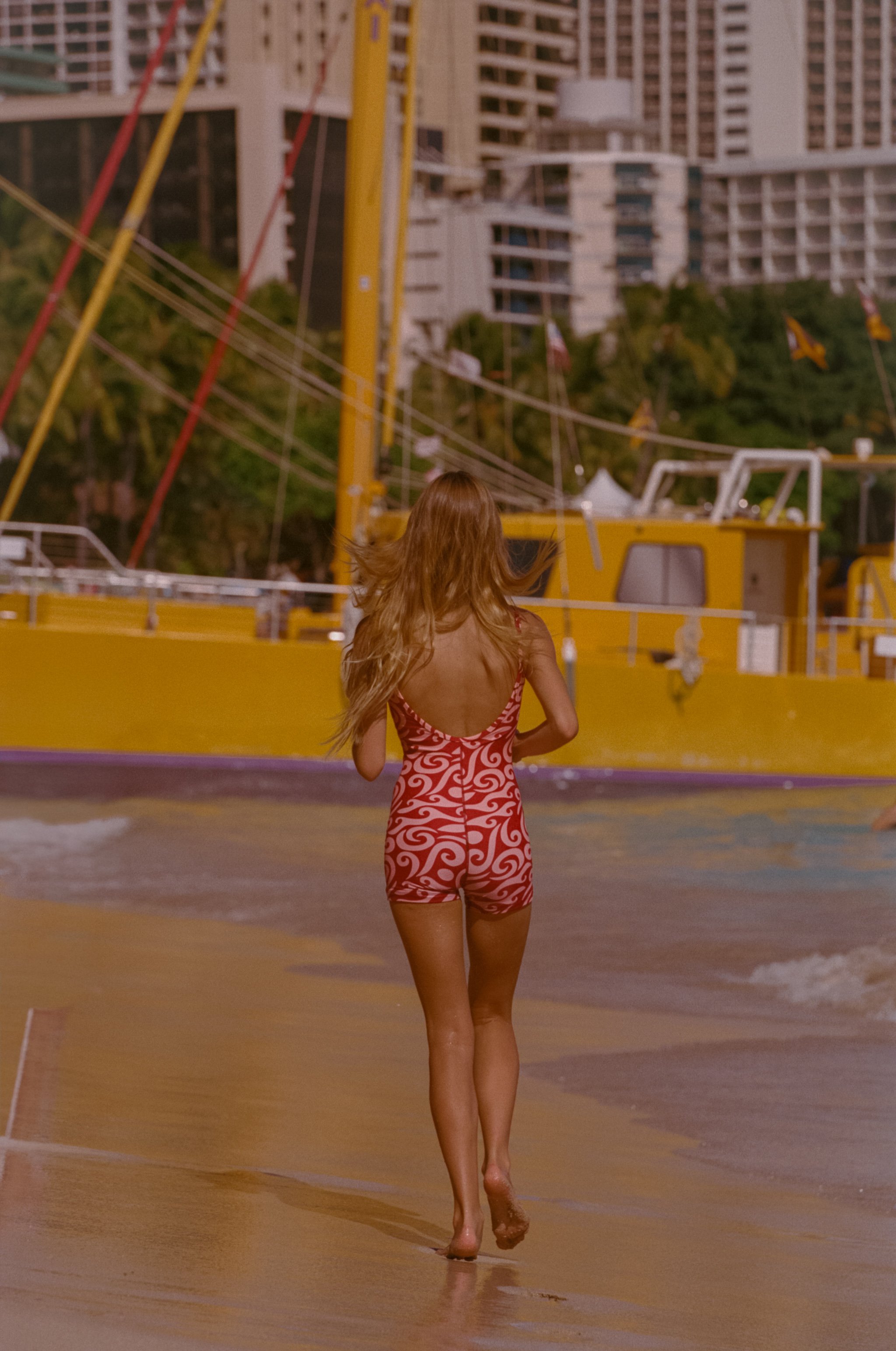 ABYSSE_SUMMER-26_WAIKIKI_22456-8-0031.jpg