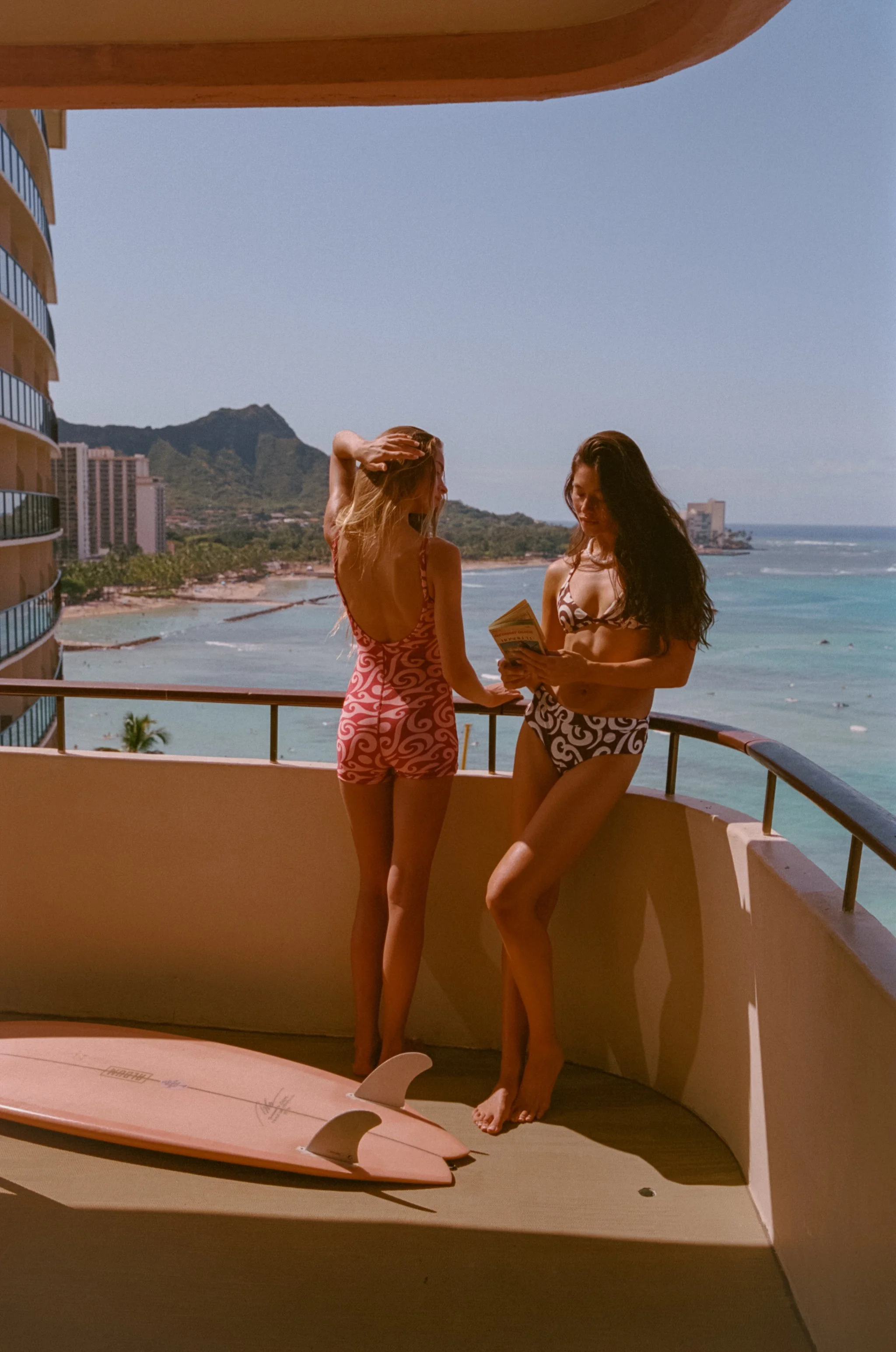 ABYSSE_SUMMER-26_WAIKIKI_22456-18-0018.jpg