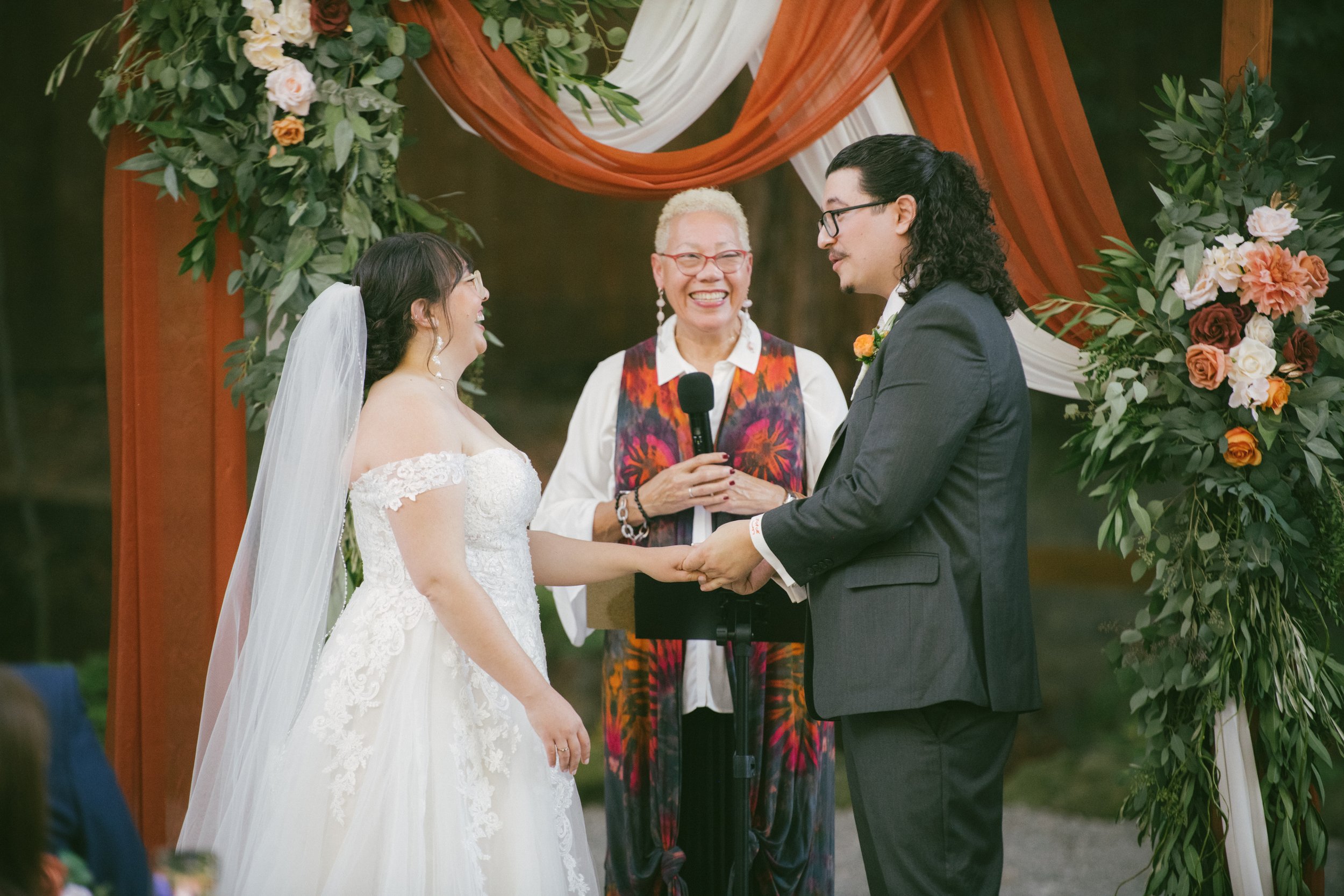 Officiating Zoe & Jonah #7.jpeg