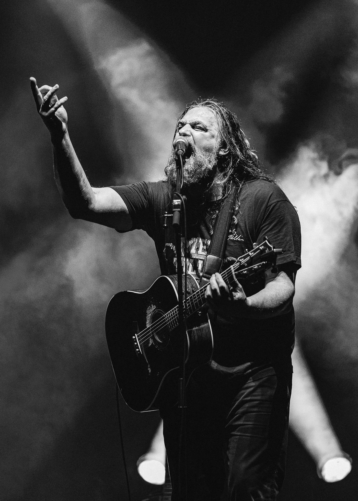 0429 White Buffalo @ TivoliVredenburg. Utrecht__by SWARD8-bl.jpg