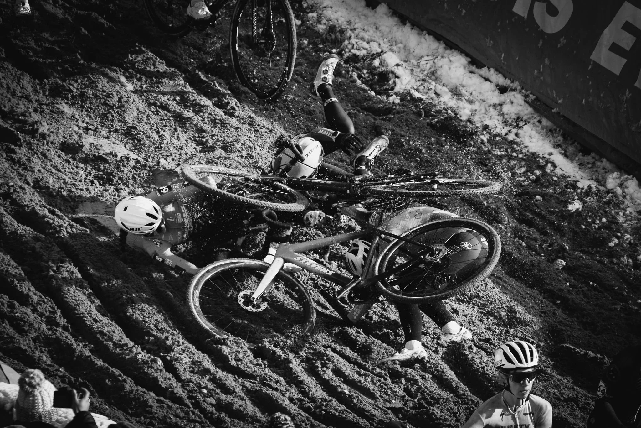 0104Cross-Zonhoven019__byWardMevis.jpg