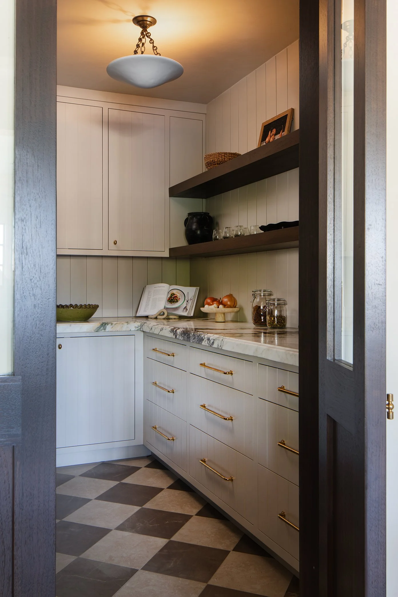 KSD_Ruhland_MBob_Pantry_Lights_WEB.jpg