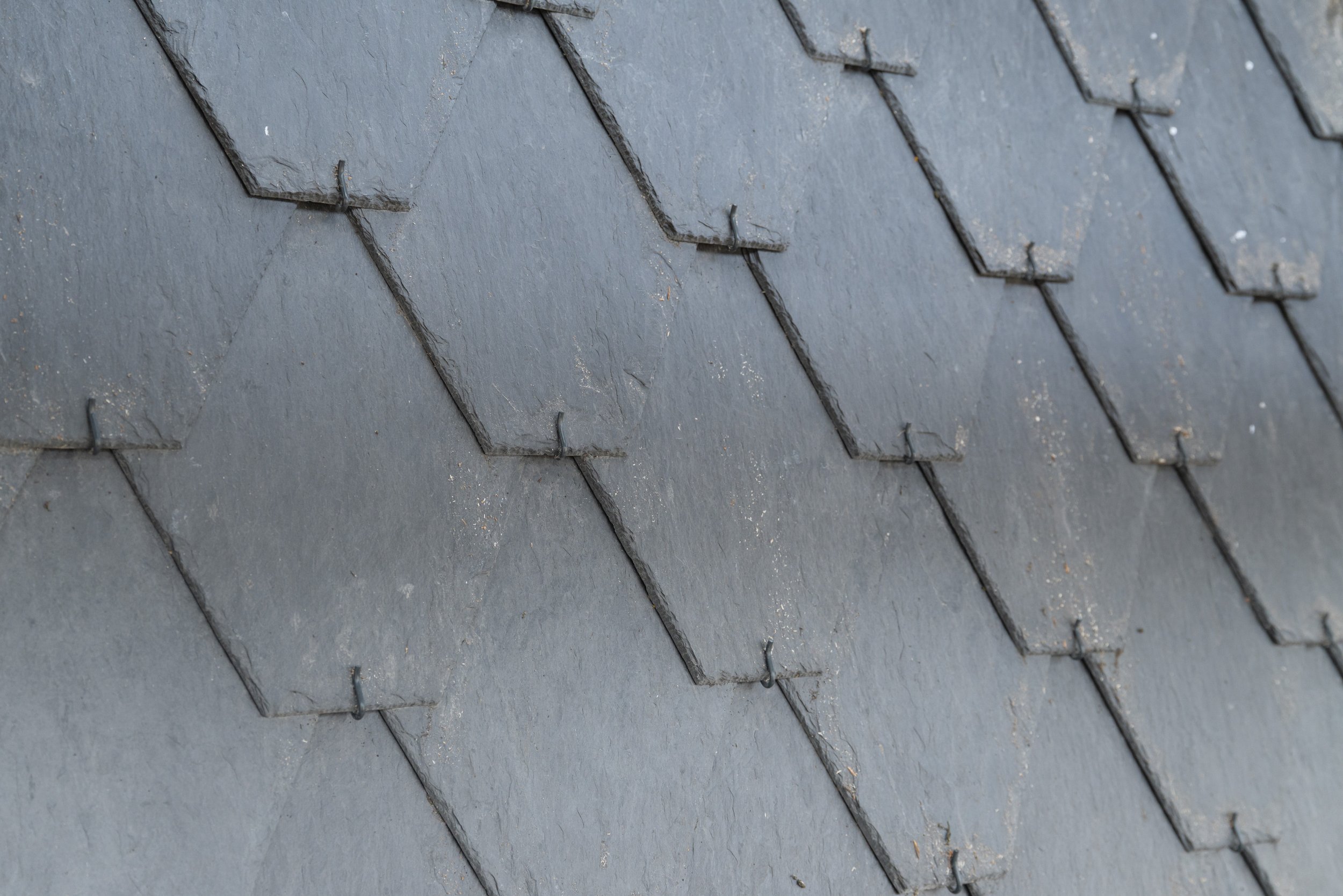 Couverture en ardoise : un choix durable, élégant et parfaitement adapté à Bordeaux