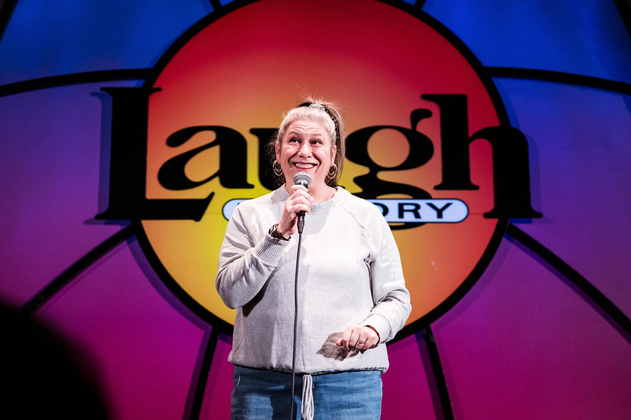 Angie McMahon