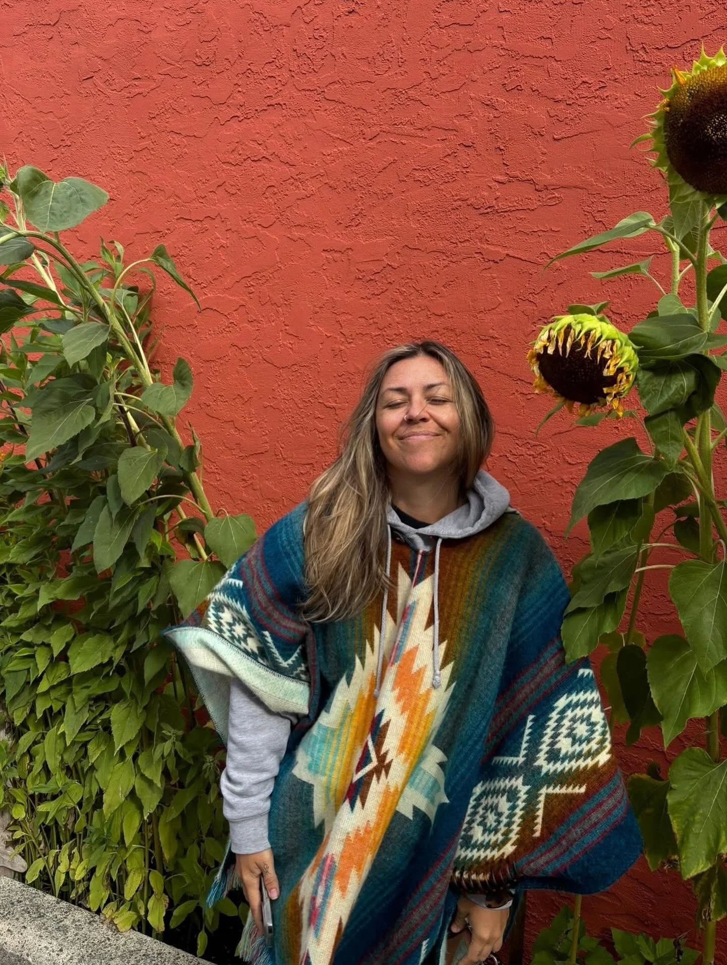 Fun fact: if you asked me what my dream career is, I&rsquo;d say &ldquo;artist&rdquo;, yet it took me 39 years to sit down and finally make art. 

We started the retreat painting Earth&hellip; rocks. I wanted to explode out of my seat. Earth is my mo