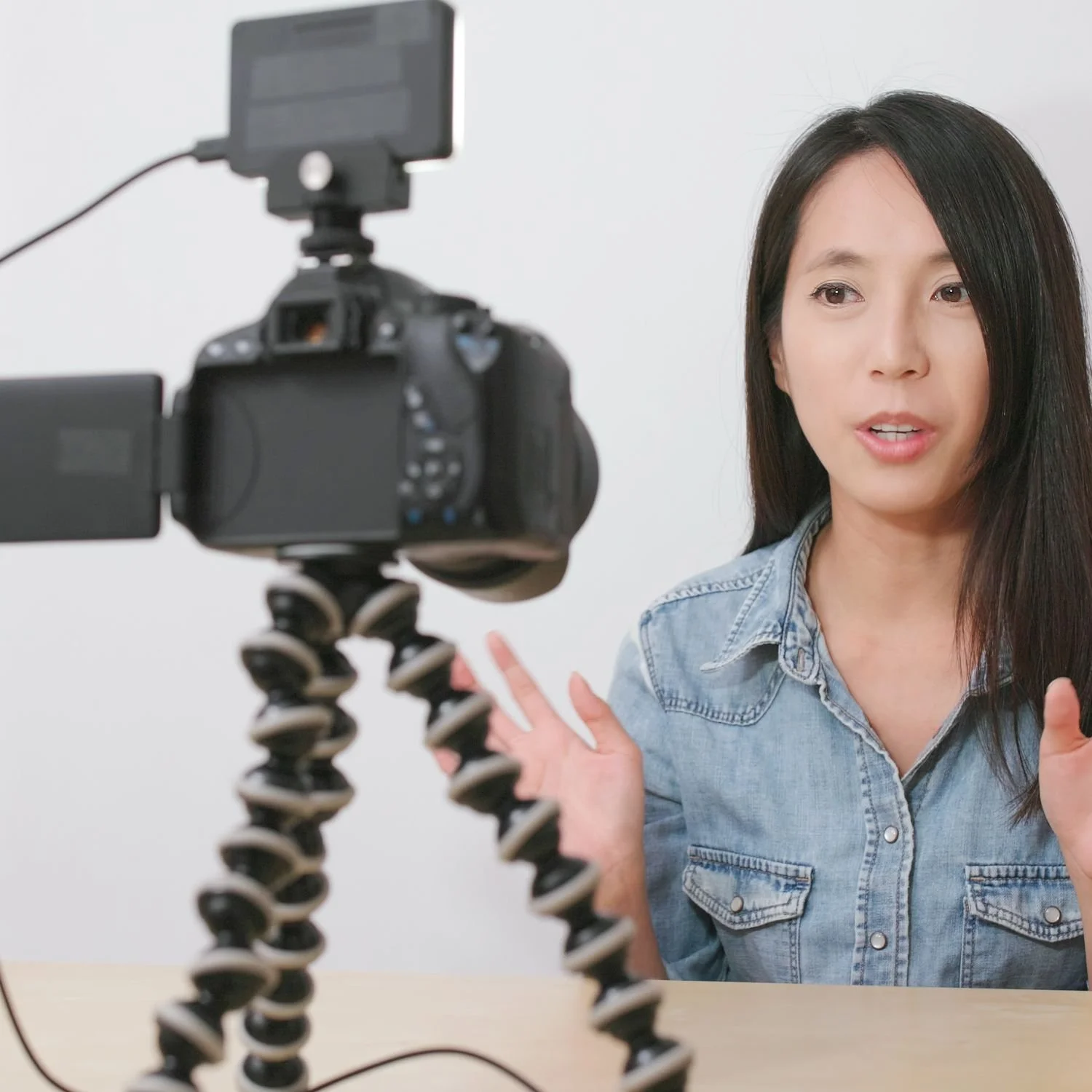 Speak to Shine: The On-Camera Confidence Series