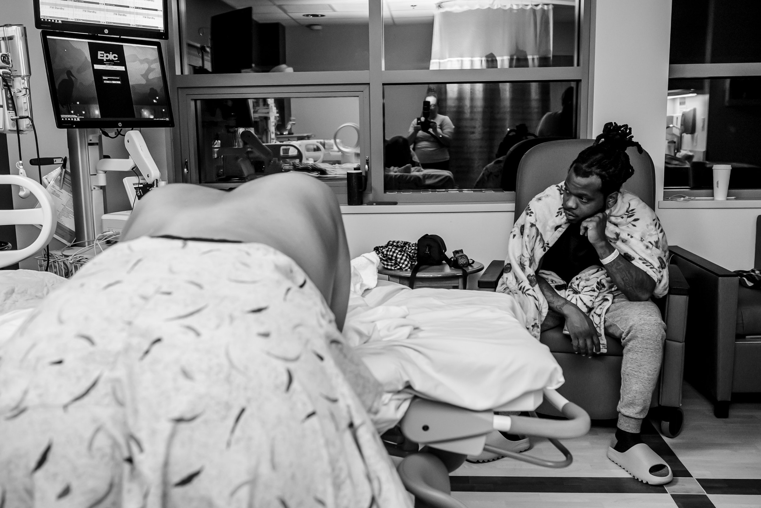 Metro+Hospital+Birth+Story+Randi+Armstrong+Photography+Grand+Rapids+2023+web-21.jpg