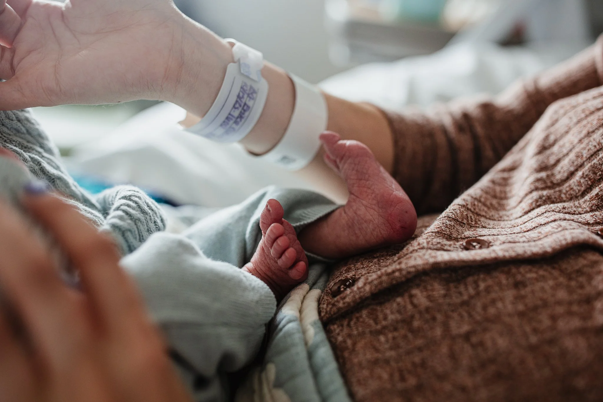 Grand Rapids Fresh 48 and Newborn Session by The Nurturing Company's Brianna Trammell-28.jpg