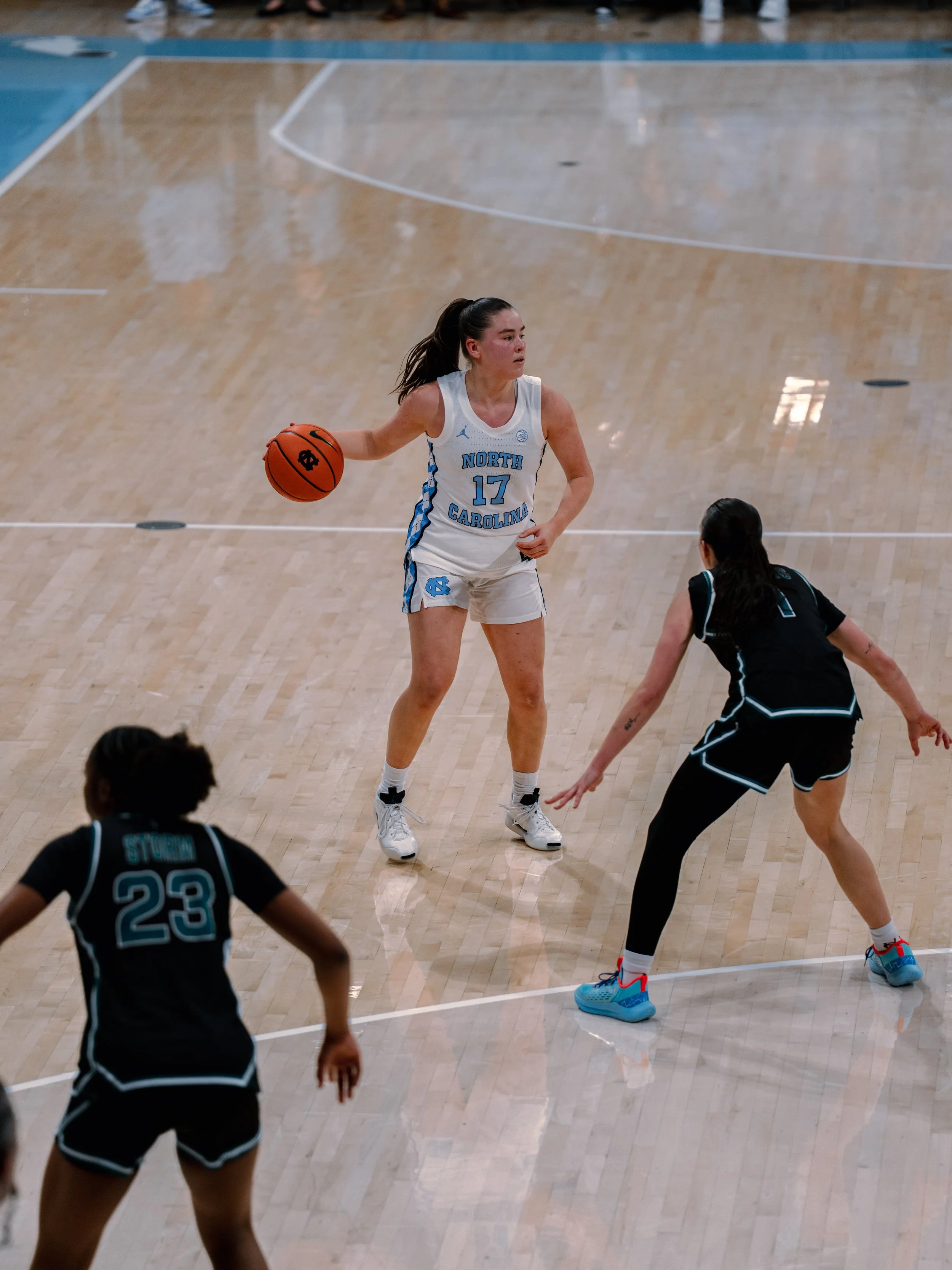 UNC WBB v UNCW-47.jpg