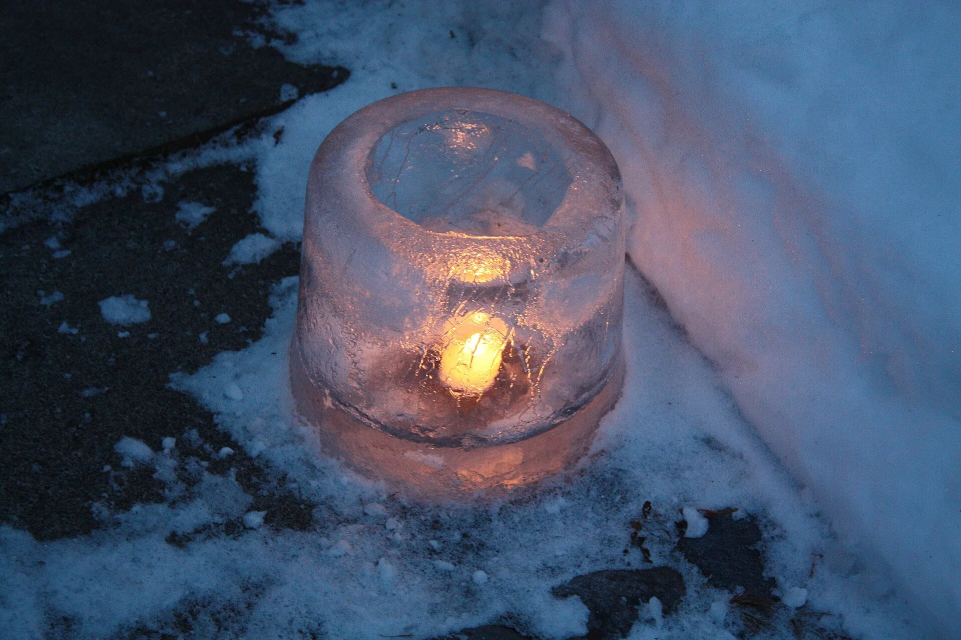 Ice Lantern Display