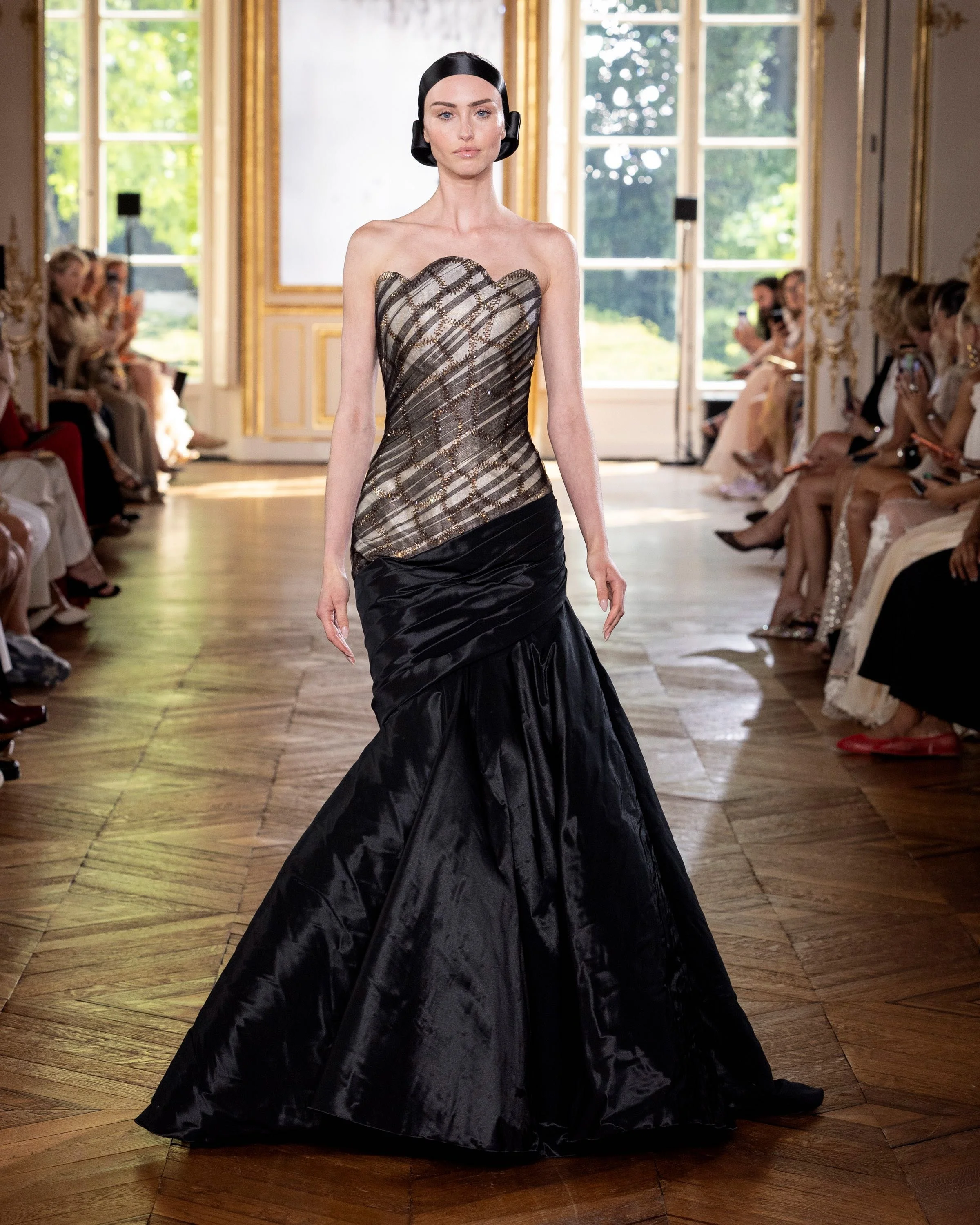 Look 25
