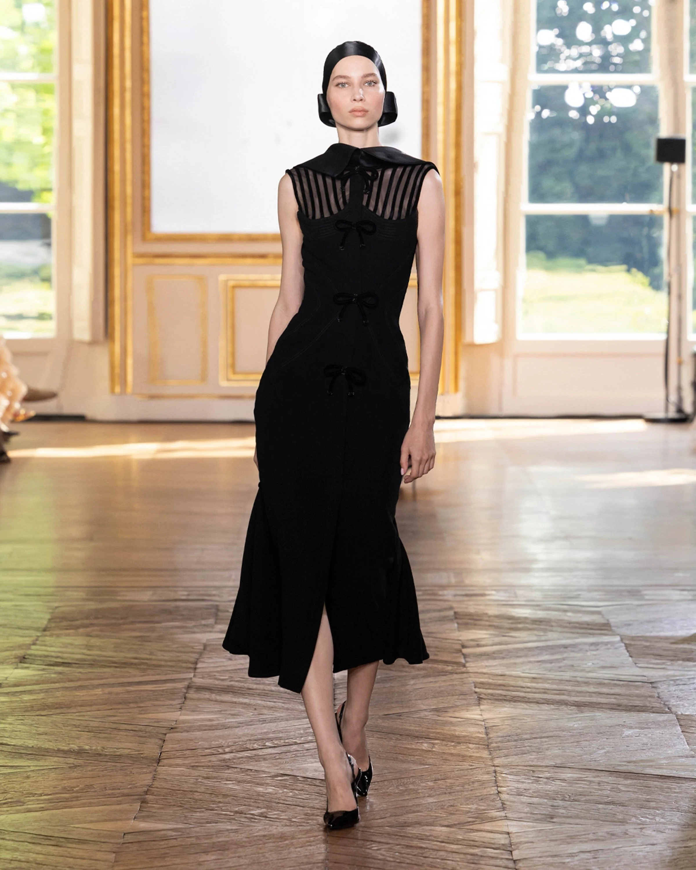Look 01