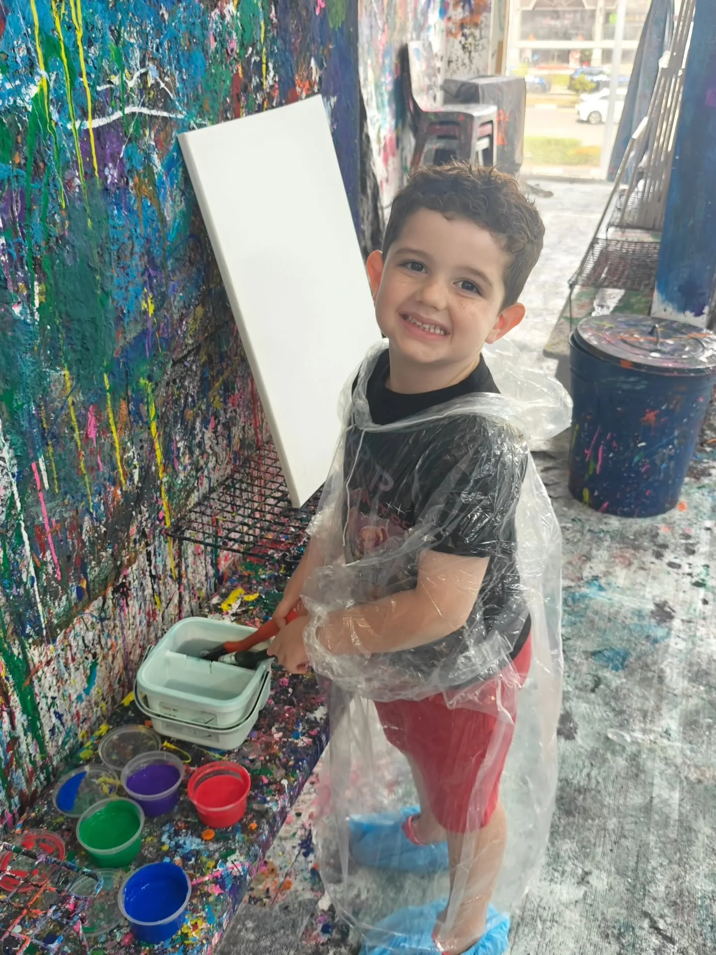 Weekend plans:
paint everywhere, tiny hands flinging colour like it&rsquo;s his job, and just me + this little human.

A mummy &amp; Luca weekend full of mess, laughter, and the kind of magic you don&rsquo;t tidy away too quickly 💛🎨

#MotherhoodMom