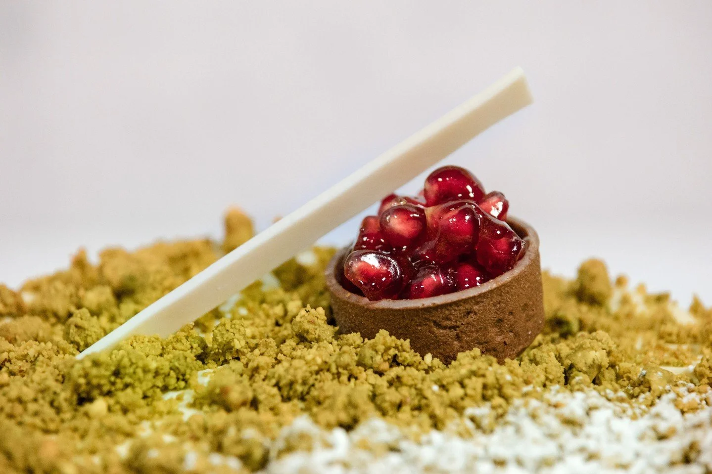 The Autumn Jewel combines tart cranberry, toasted pistachio, and ruby pomegranate for a flavor that embodies the heart of the season. ⁠
⁠
Handcrafted with care, this tart is as stunning on the table as it is delicious to share.