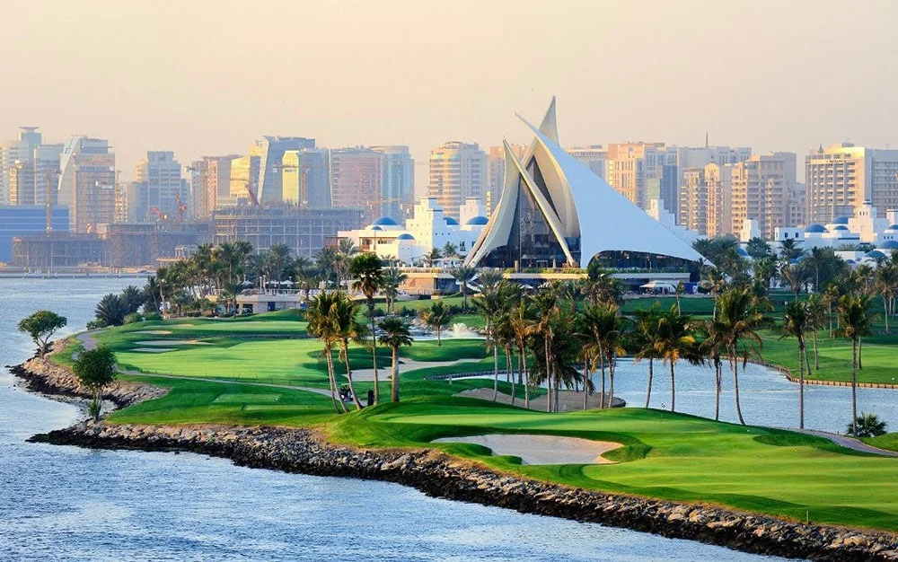 Golf gold: perfect your swing with Dubai's stunning skyline in the distance