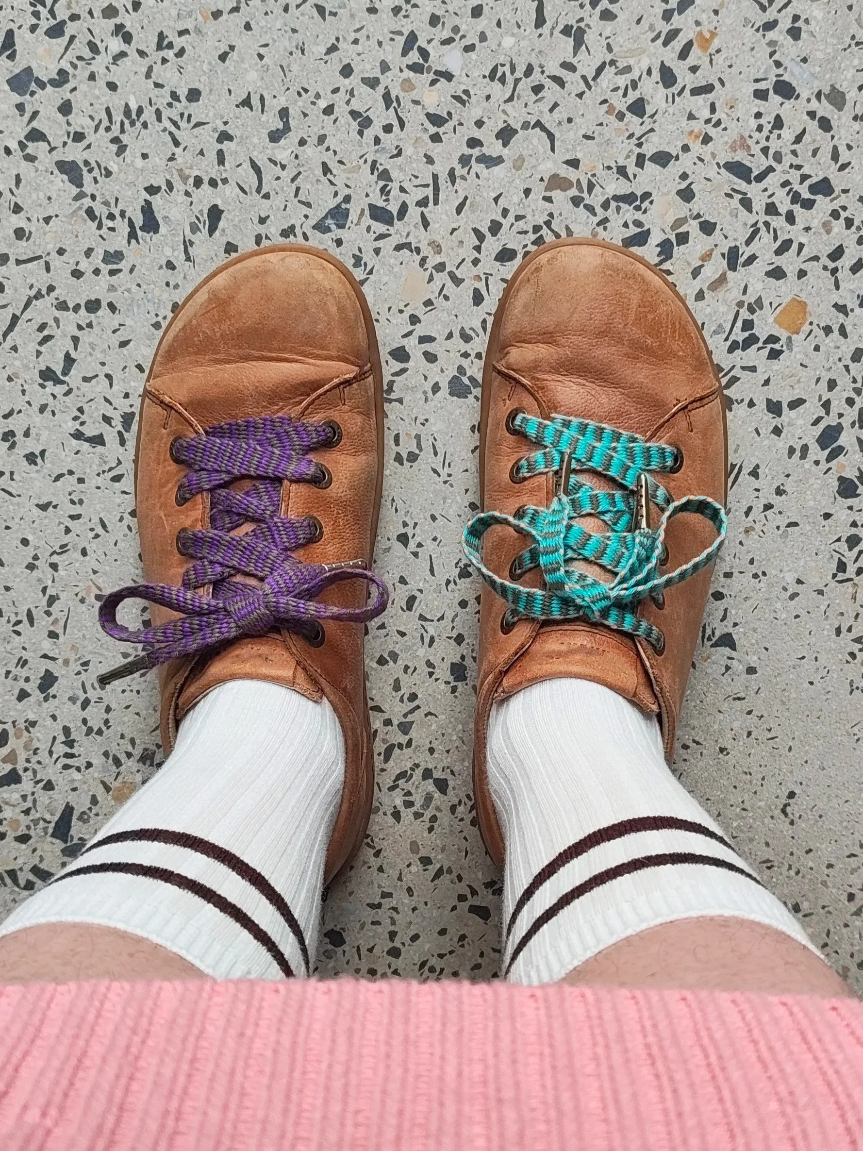 shoelaces1.jpg