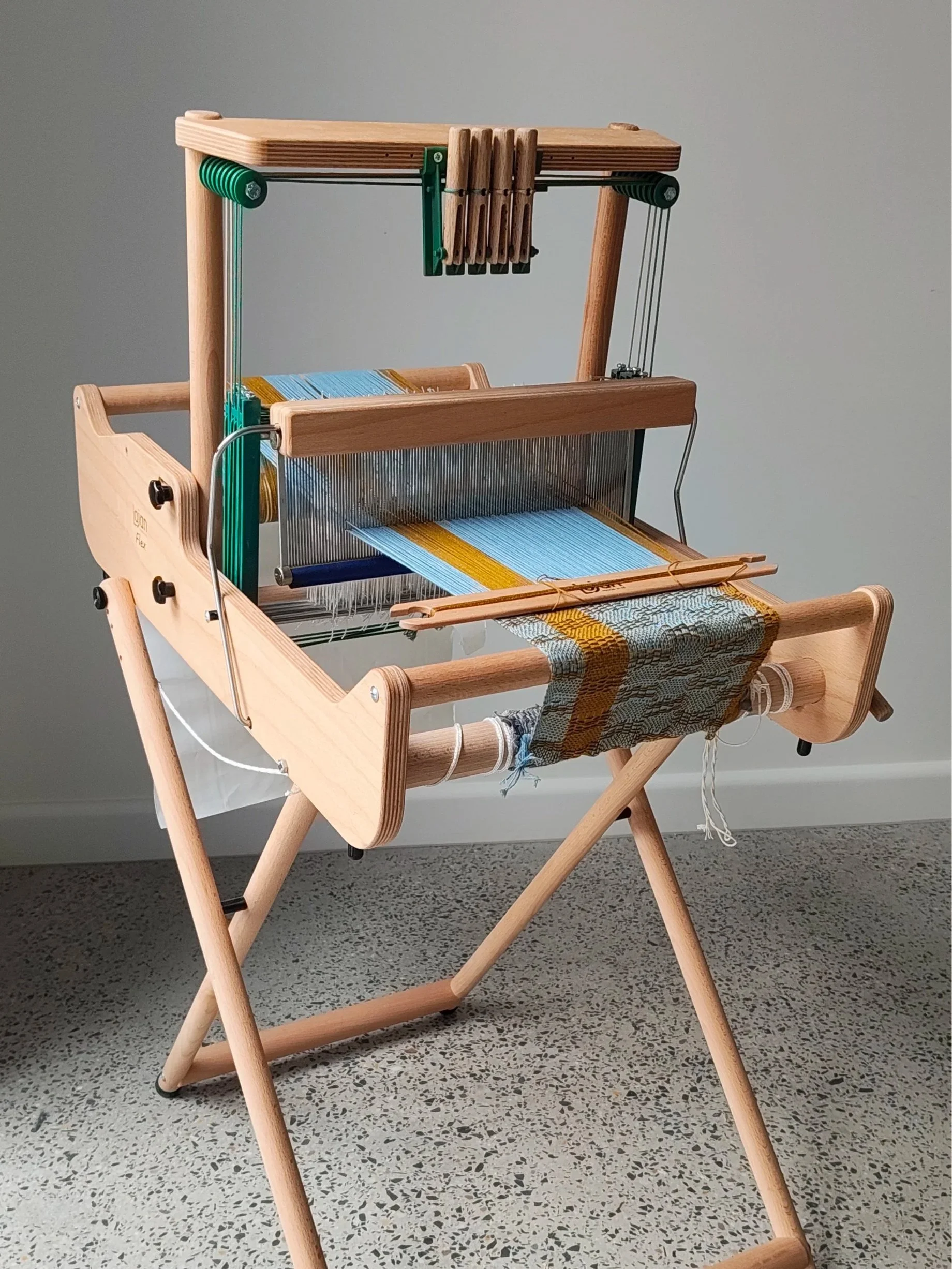 loom2.jpg