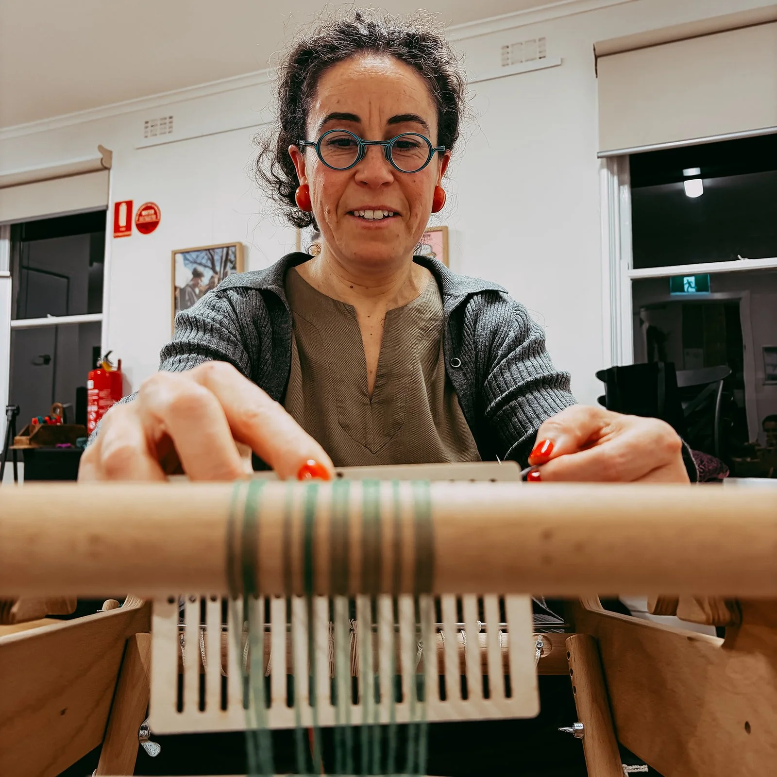 Corrin weaving something fun