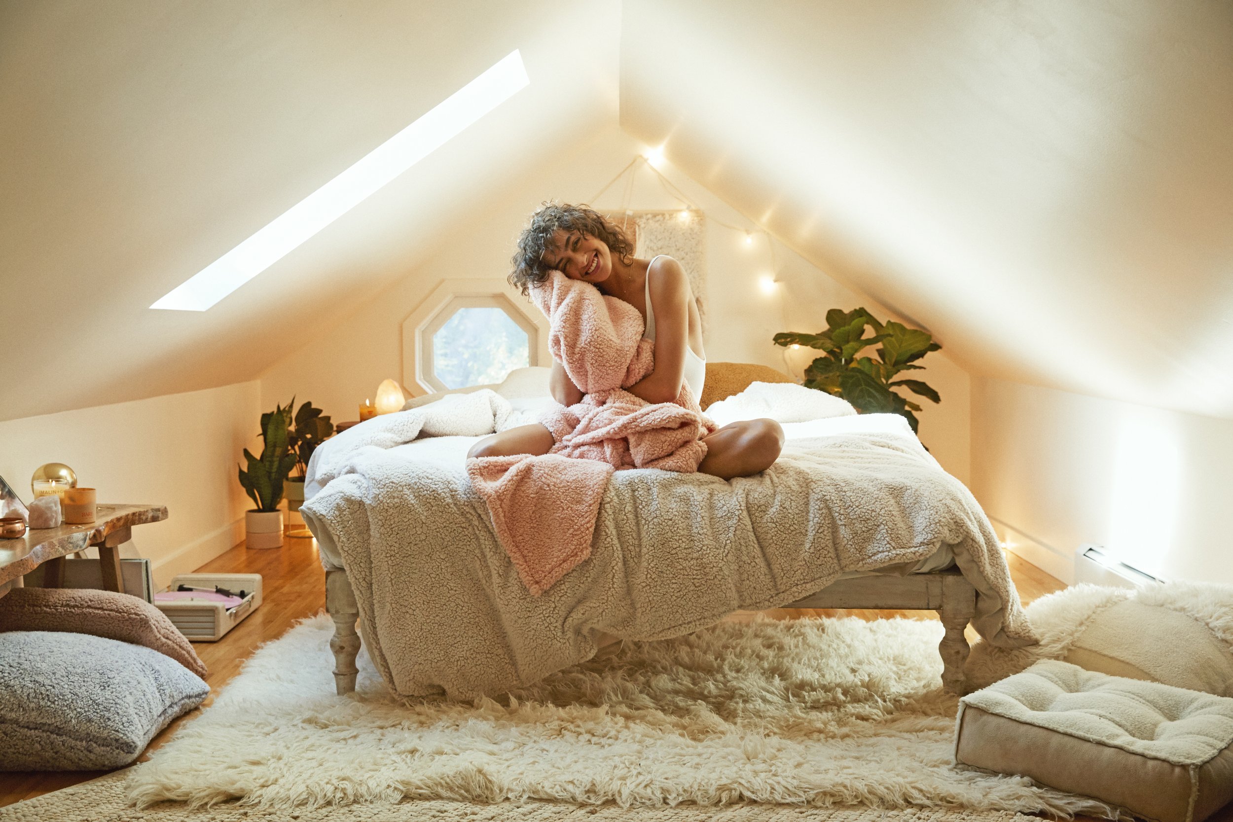 171108_UOHOME_DecemberWeek1+2_Cozy_BenRussell_0771 copy.jpg