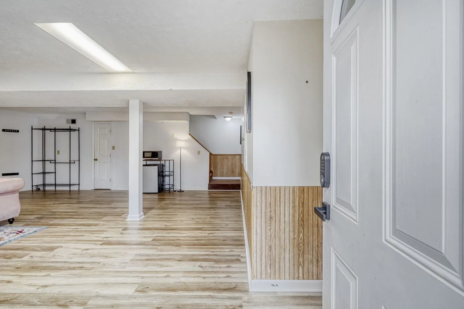 1880 meadowchase court - Web Quality - 020 - 20 Family Room.jpg