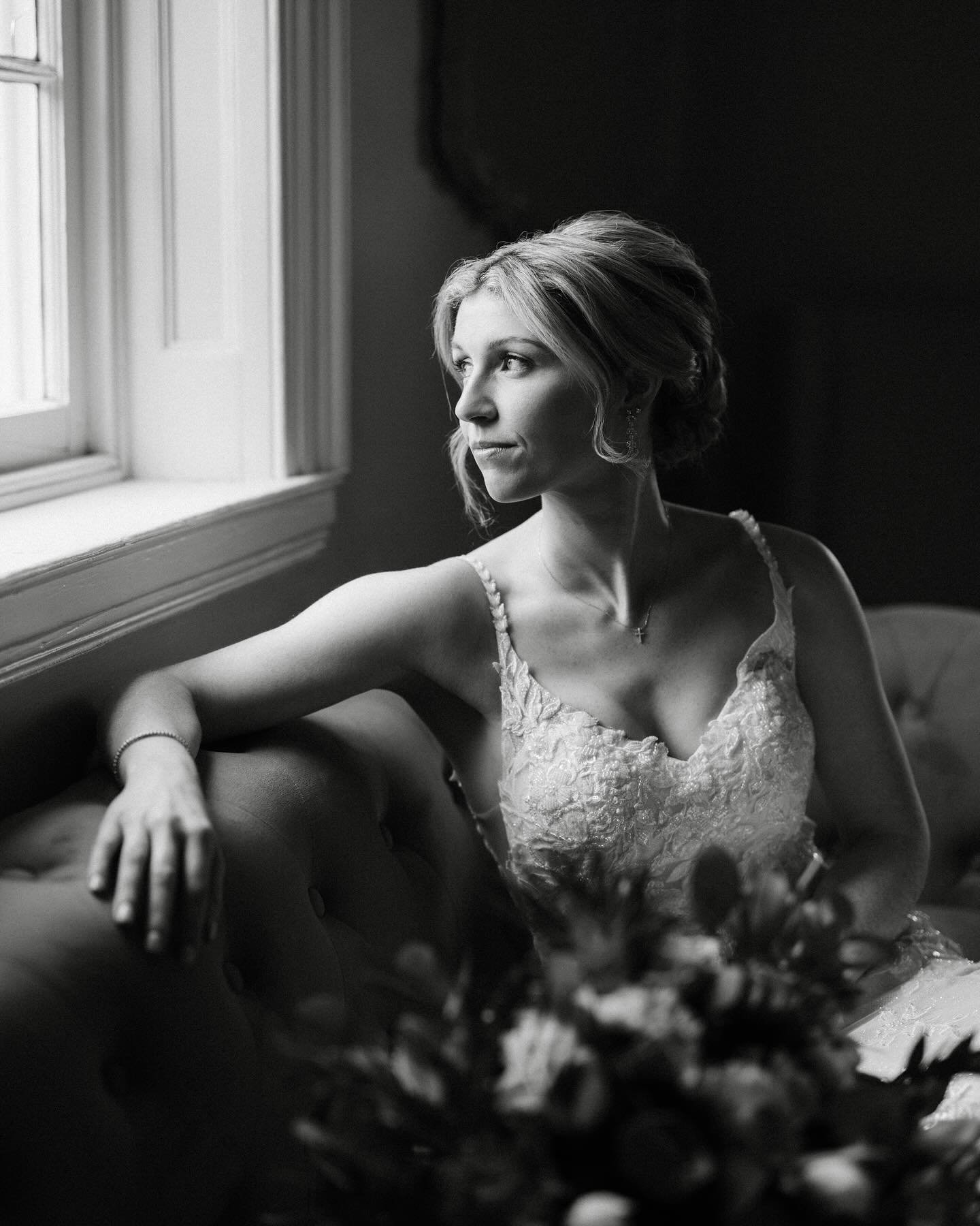Where wedding mornings become cherished memories.

Tucked inside our beautifully restored 18th-century inn, our Bridal Suite offers a peaceful and elegant space for brides to relax, prepare, and savor every moment before saying &ldquo;I do.&rdquo;

F
