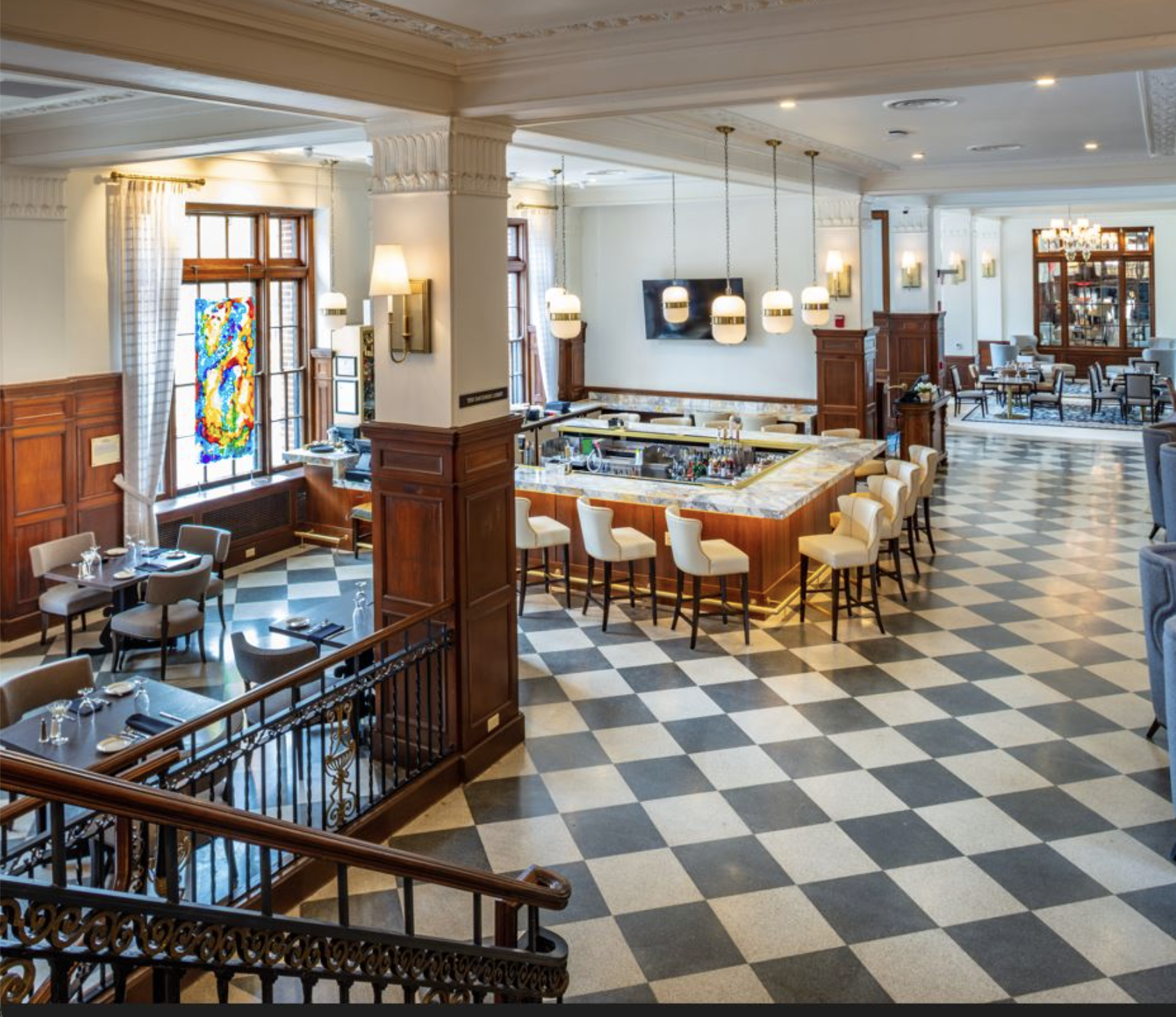 A Full Wedding Weekend Near Stone Mill Inn: The Yorktowne Hotel