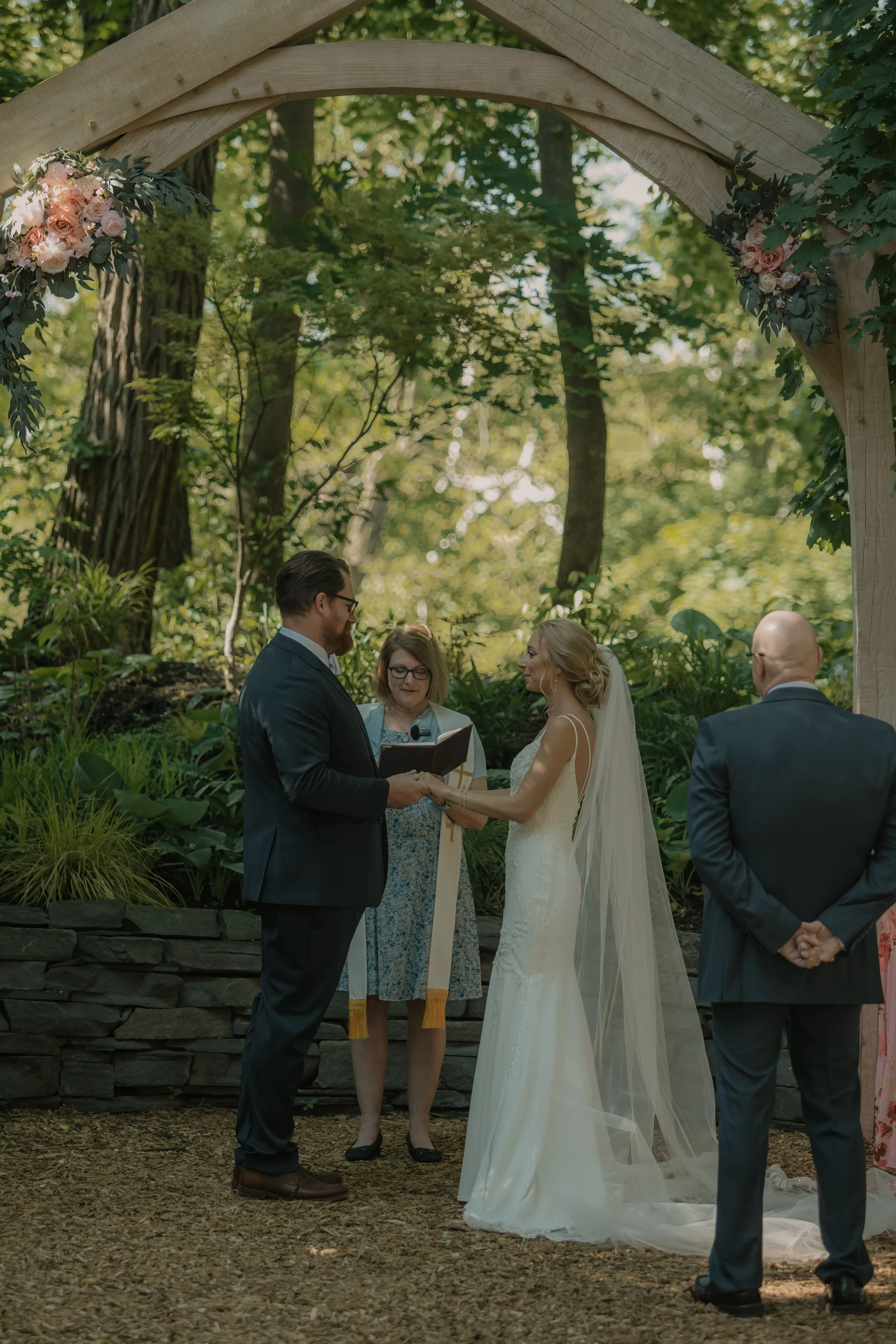 woodland ceremony at stone mill inn