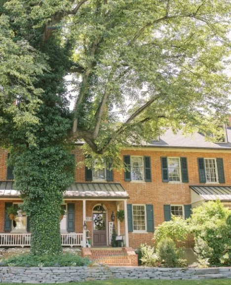 Historic Stone Mill Inn