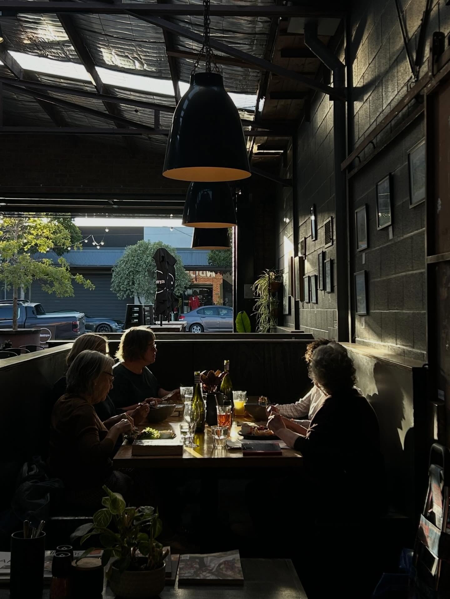 Living for these beautiful moments in our venue 🫶🏼

#cafeonpako #pakingtonstreet #geelongcafe #localcafe #localgeelong localgeelongbusiness caf&eacute; dogfriendlycafe westgeelong supportyourlocal brunchtime dogfriendly wedding2025 weddingvenue wed