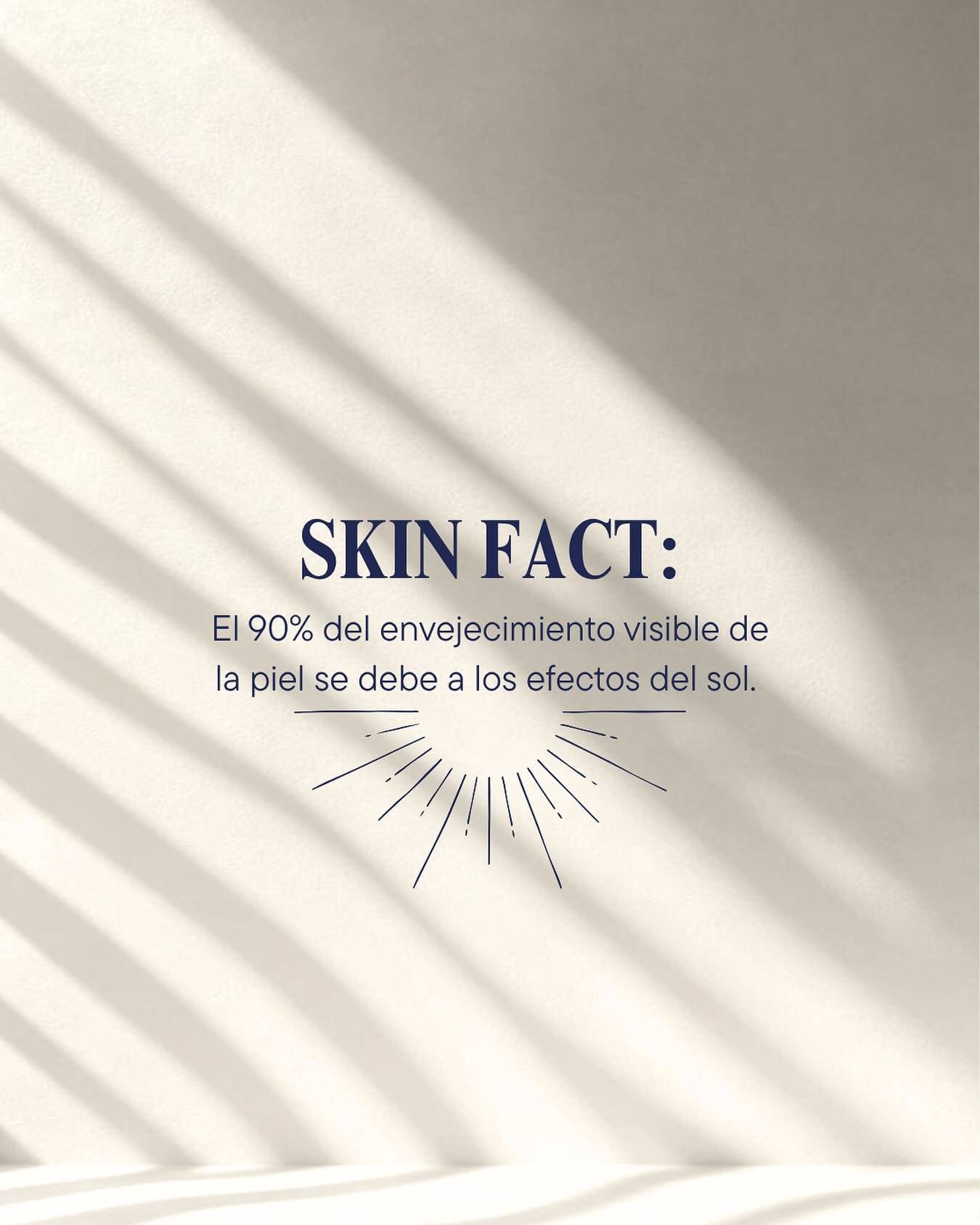 El sol no perdona&hellip; pero t&uacute; s&iacute; puedes prevenirlo. ☀️
El 90% del envejecimiento visible viene de ah&iacute;.
No te olvides de usar SPF todos los d&iacute;as.
-
 📲 &iexcl;Reserva tu cita! 

📍Av. Paseo de las Palmas 250, Lomas de C
