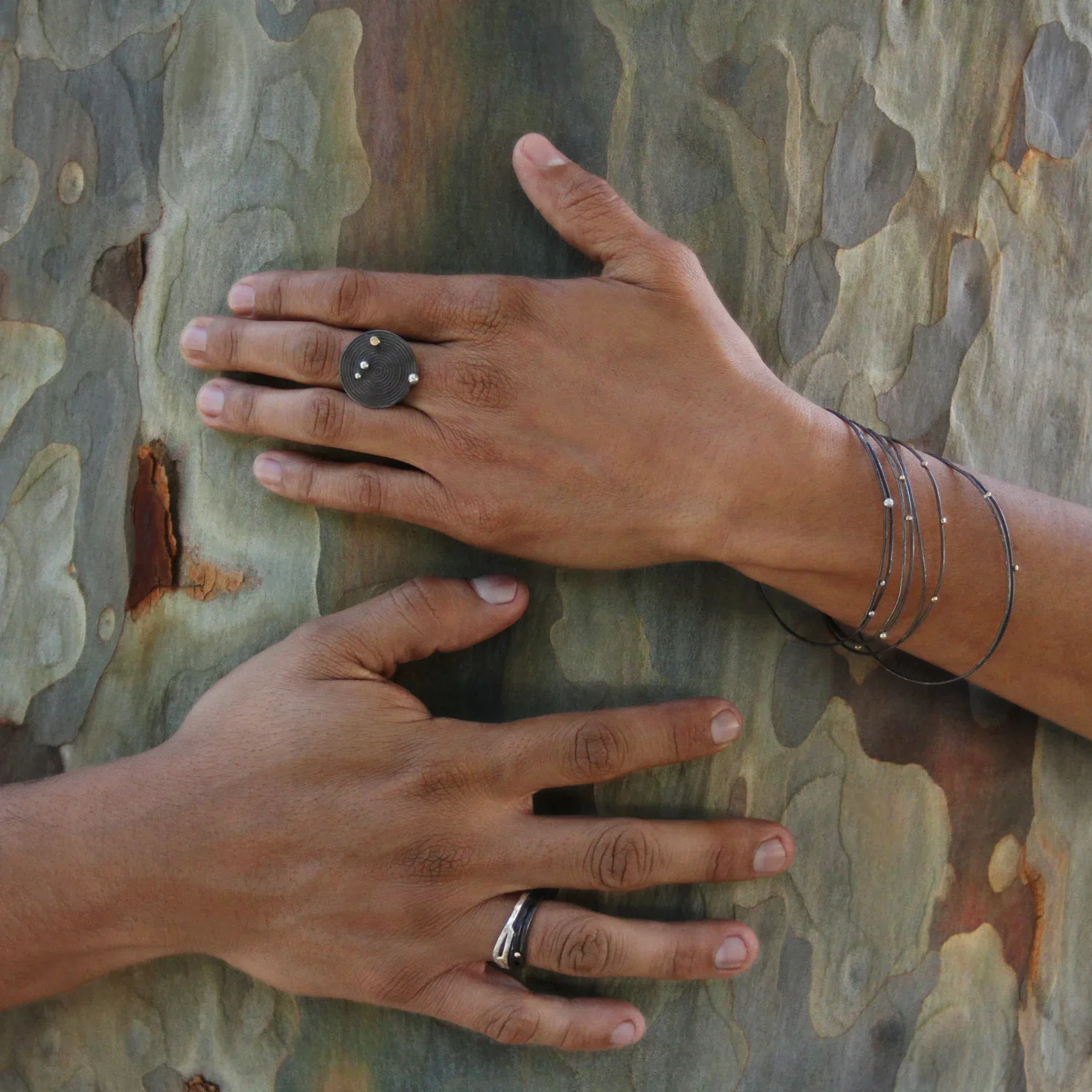 arietta_ring_bracelets_2_hands.jpg.webp