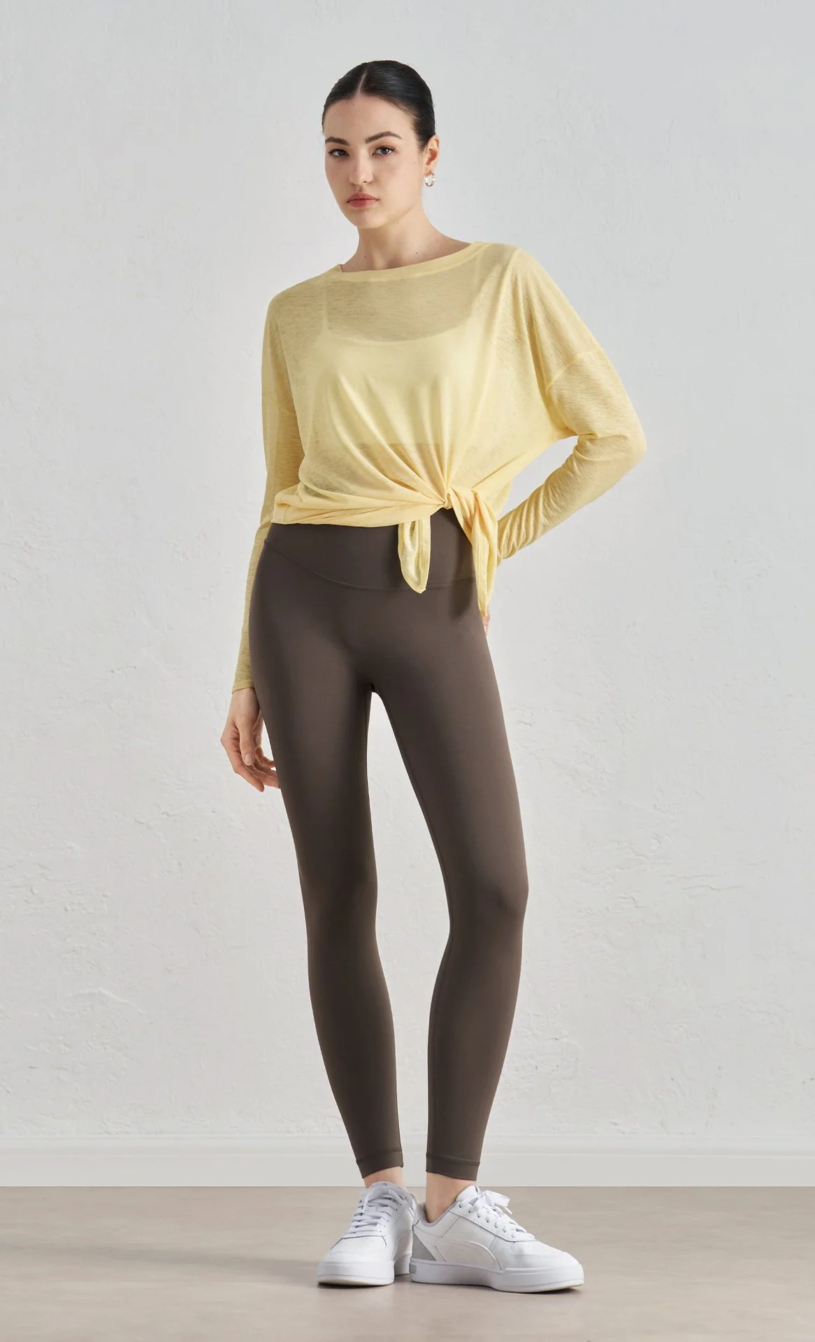 JLA09221-washedyellow.jpg