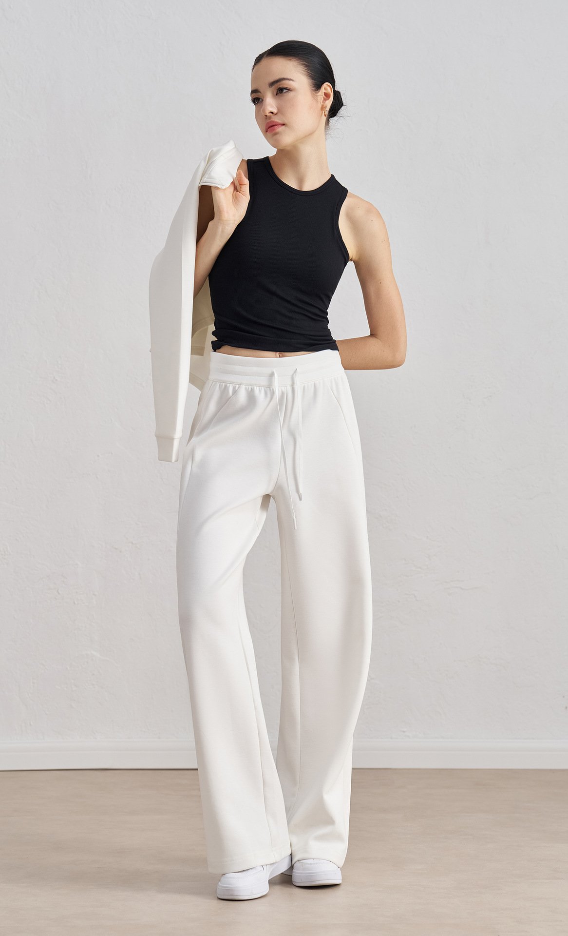 jla09192-offwhite.jpg