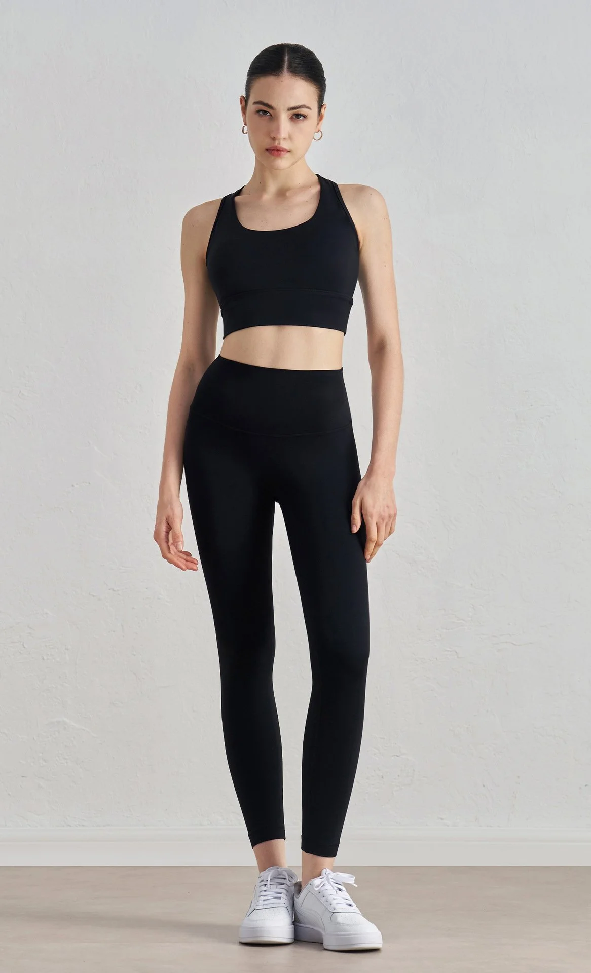 JLA09223-blacklycra.jpg