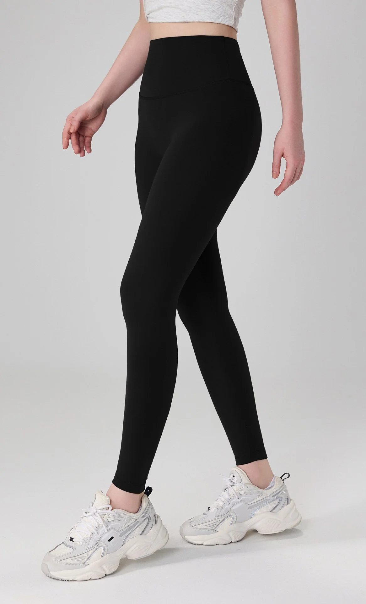 JLA09536-black.jpg