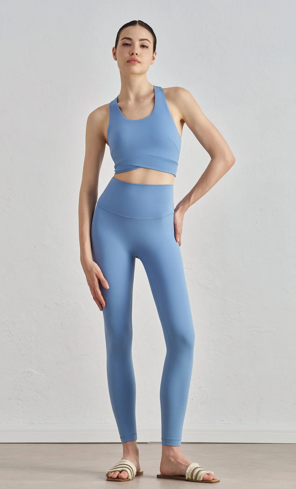 JLA09223-bluewillow.jpg