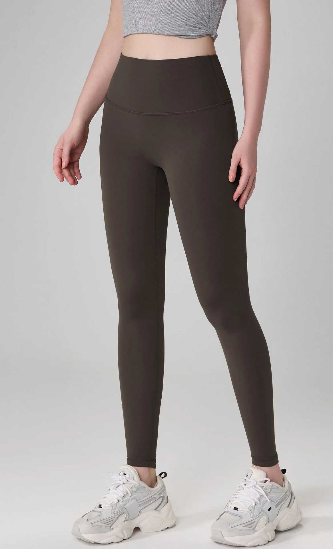 JLA09536-ebonybrown.jpg