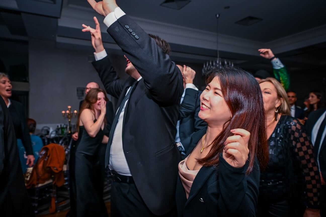 Dancing 24.jpg