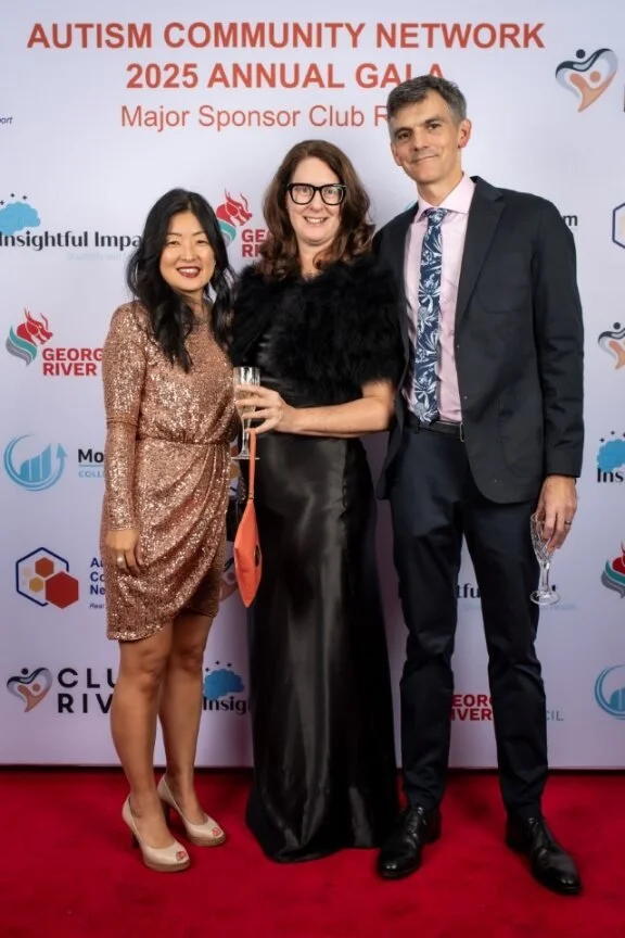 Reika with Joanna Knox & Margo Boffi.jpg