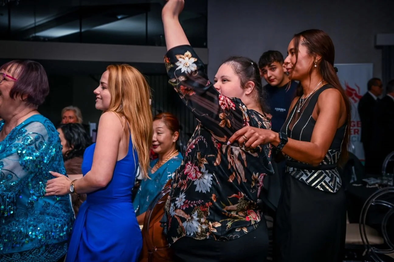 Dancing 45.jpg