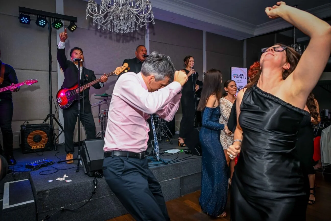 Dancing 21.jpg