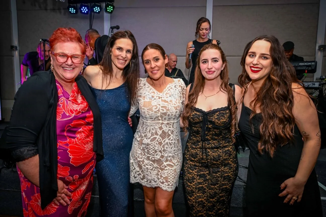 Dianne, Toula, Katherine, Natasha, Jessica.jpg