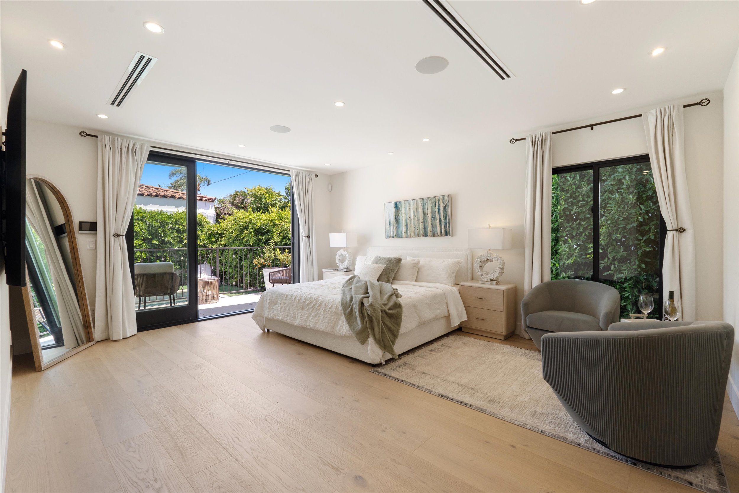 35-100-s-la-jolla-ave_35.jpg
